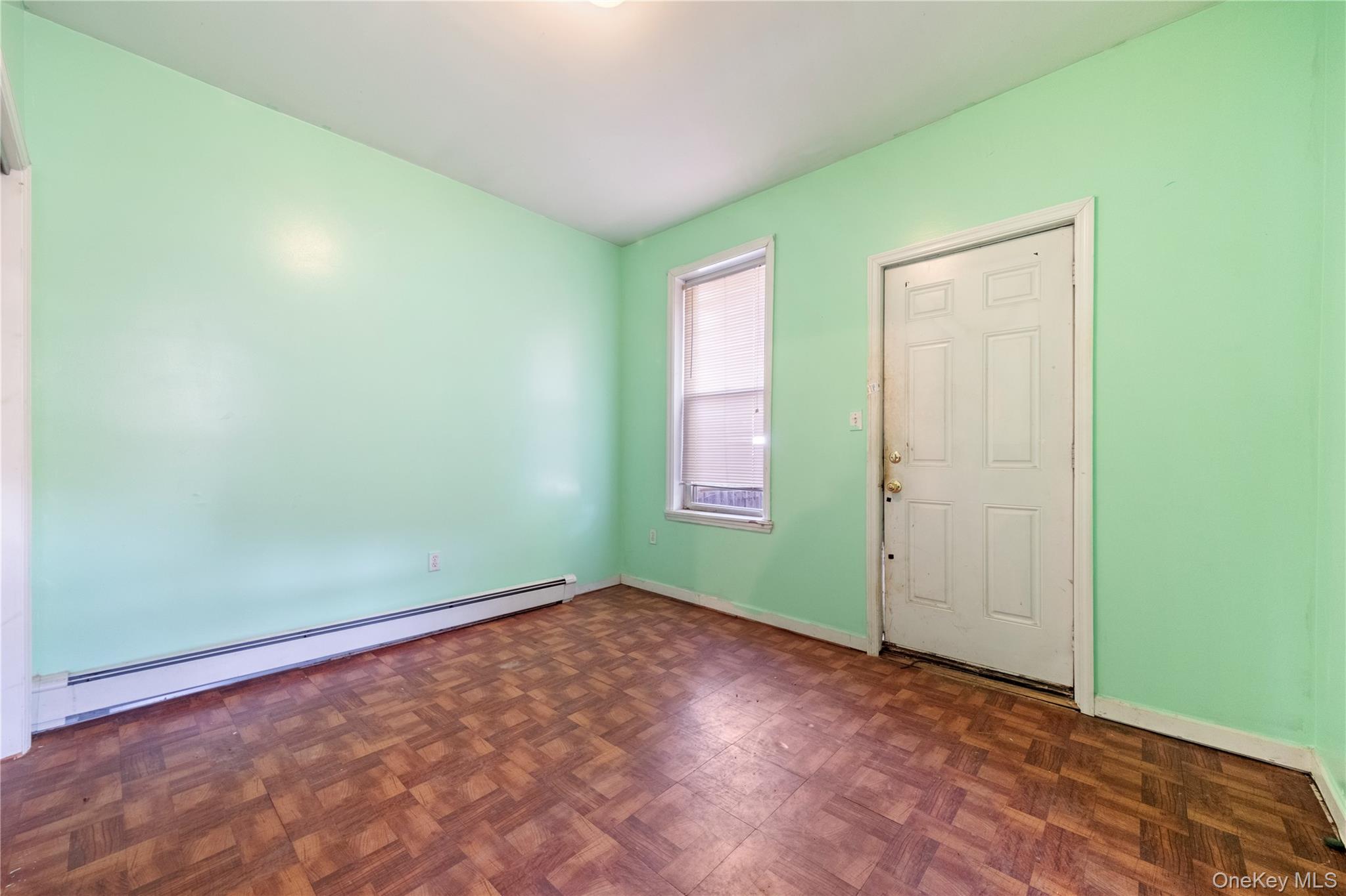 #3 photo, 68 Henry Avenue, Newburgh , NY 12550