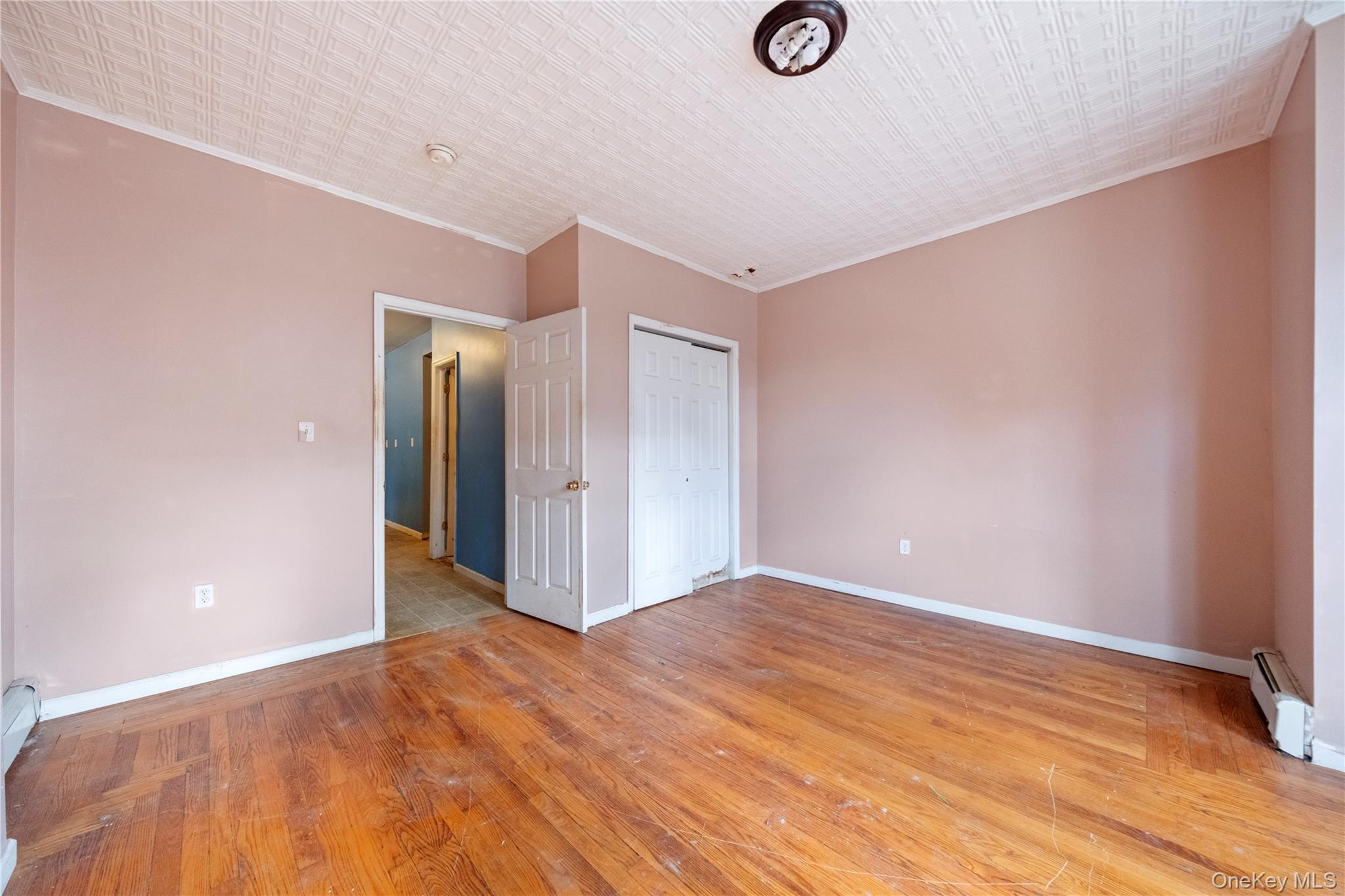 #7 photo, 68 Henry Avenue, Newburgh , NY 12550