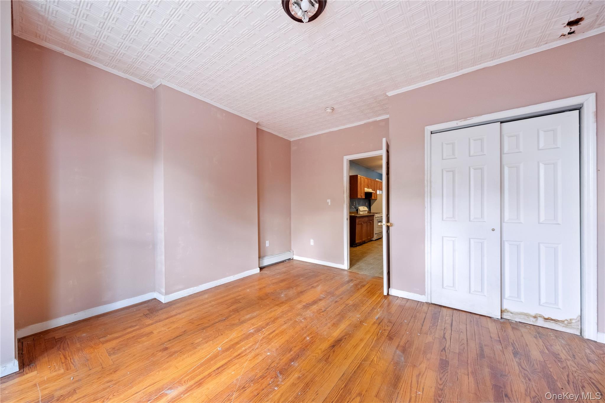 #8 photo, 68 Henry Avenue, Newburgh , NY 12550