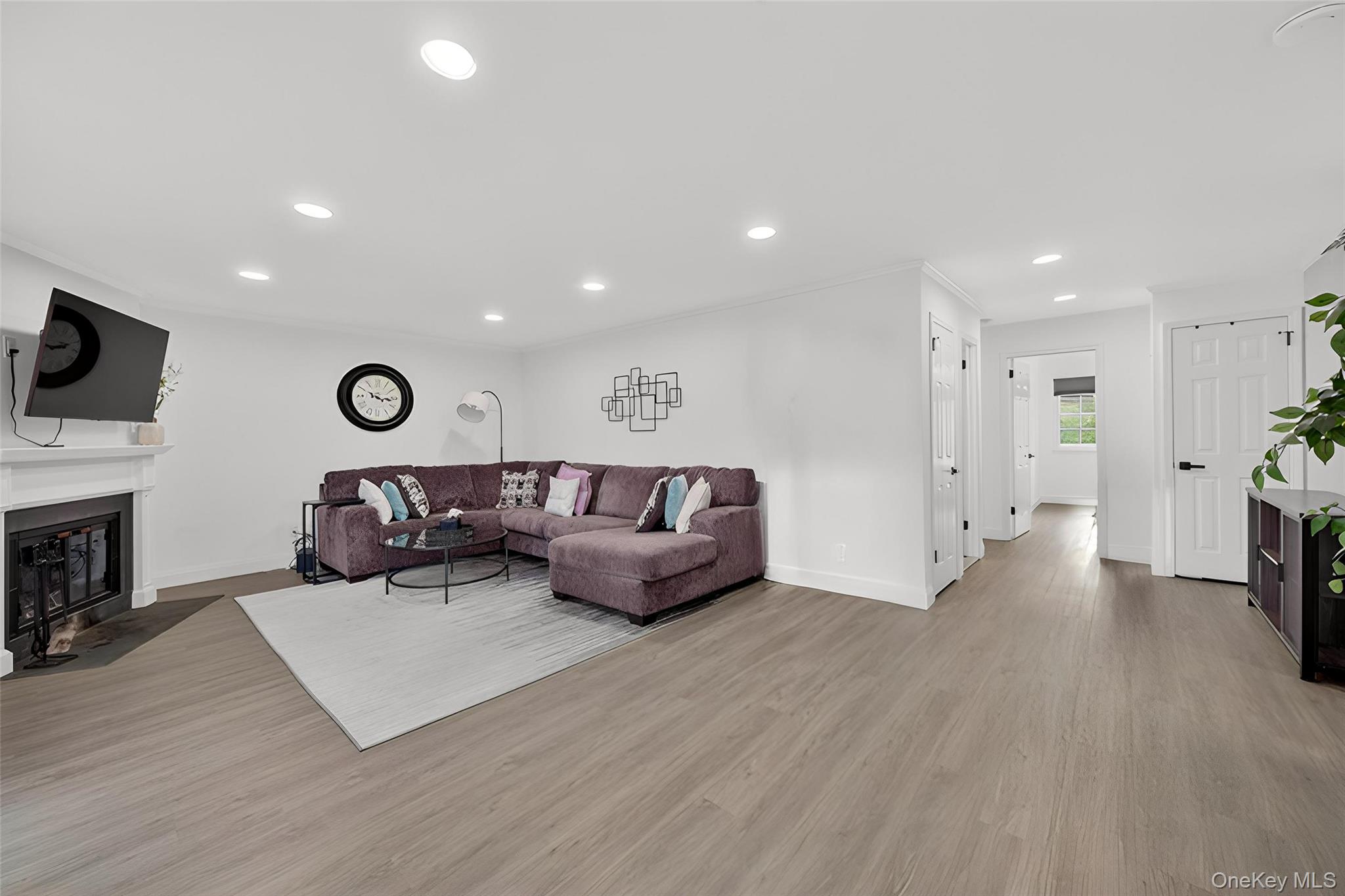 #5 photo, 201 Tamarack Lane, Brewster , NY 10509