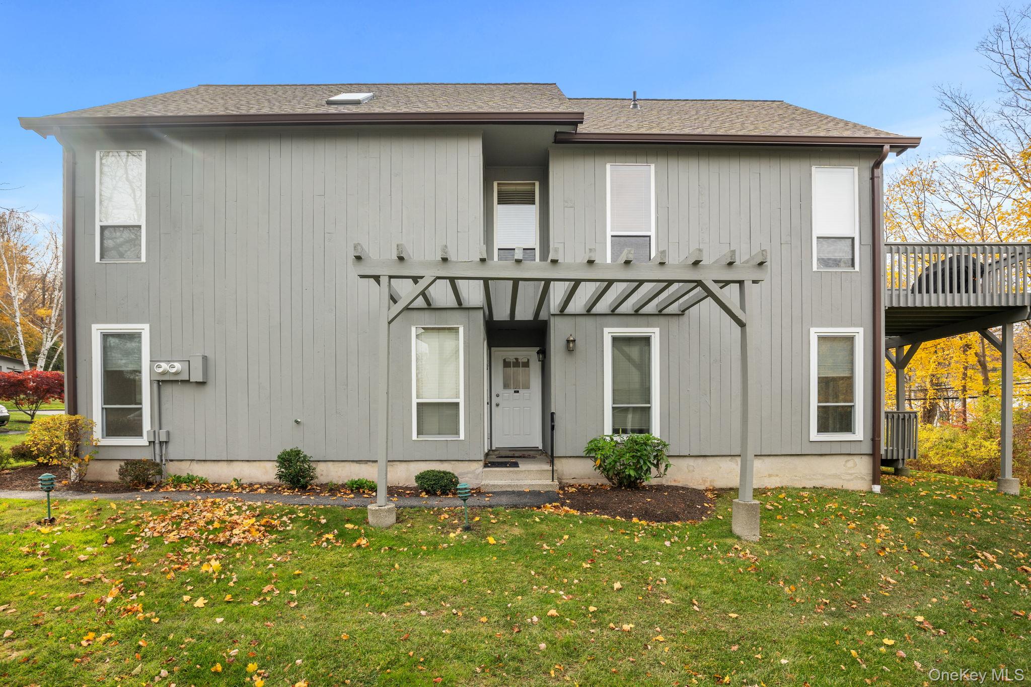 #1 photo, 11 Woods Brooke Lane, Yorktown Heights , NY 10598