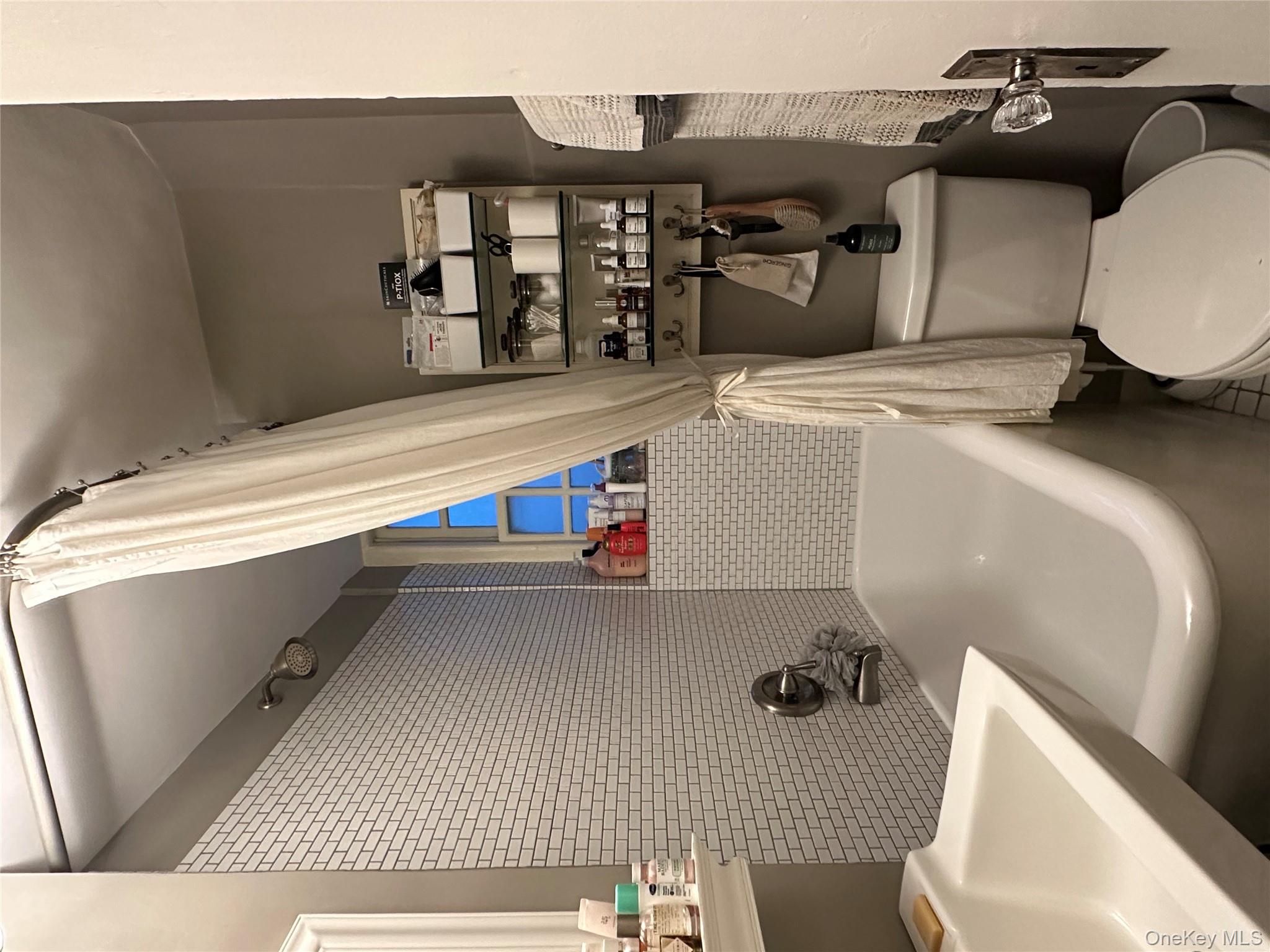 #10 photo, 508 East 78th, New York (Manhattan) , NY 10075