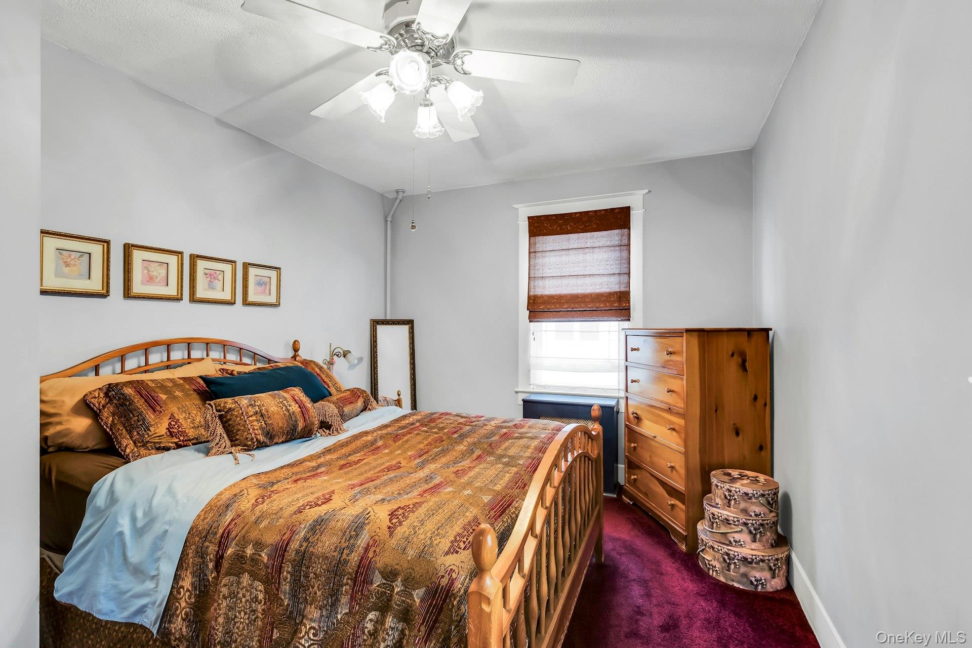 #15 photo, 36 Roslyn Street, Islip Terrace , NY 11752