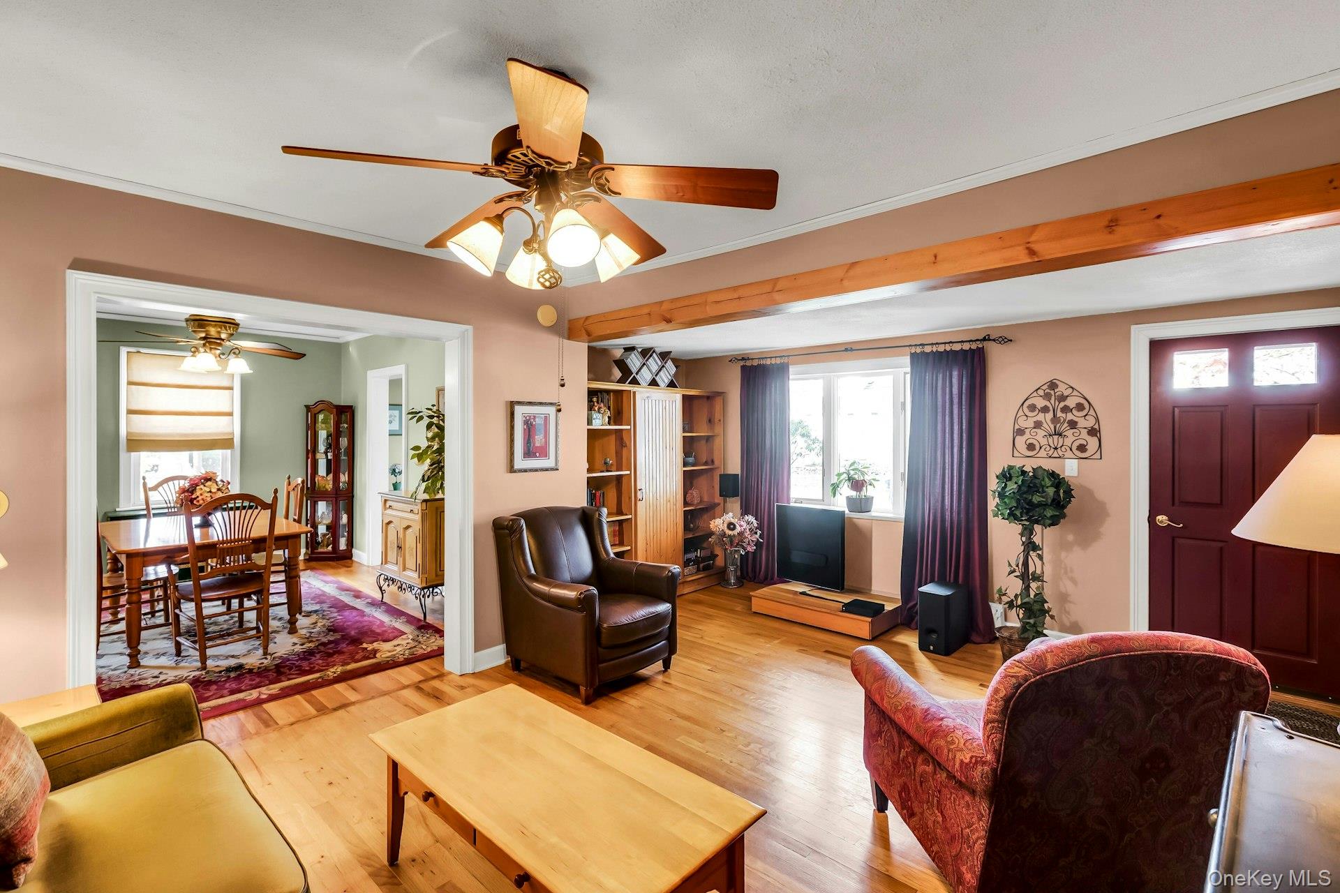 #6 photo, 36 Roslyn Street, Islip Terrace , NY 11752