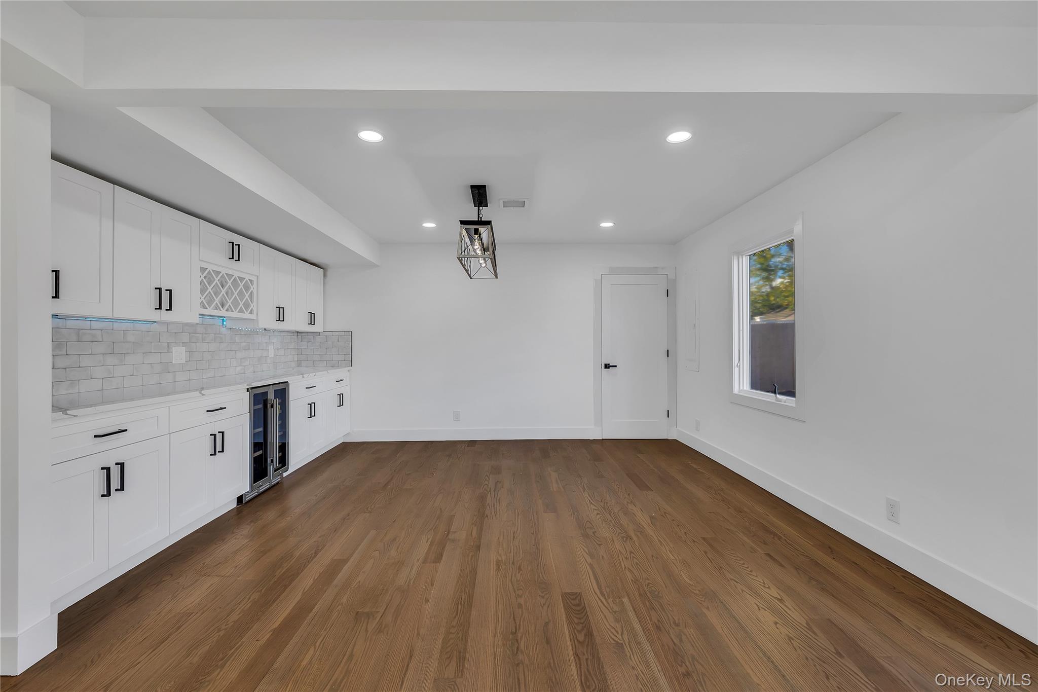 #12 photo, 22 Family Lane, Levittown , NY 11756