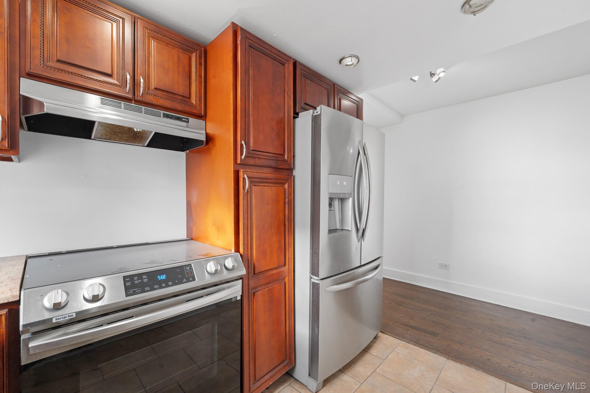 #8 photo, 2545 SEDGWICK Avenue, Bronx , NY 10468