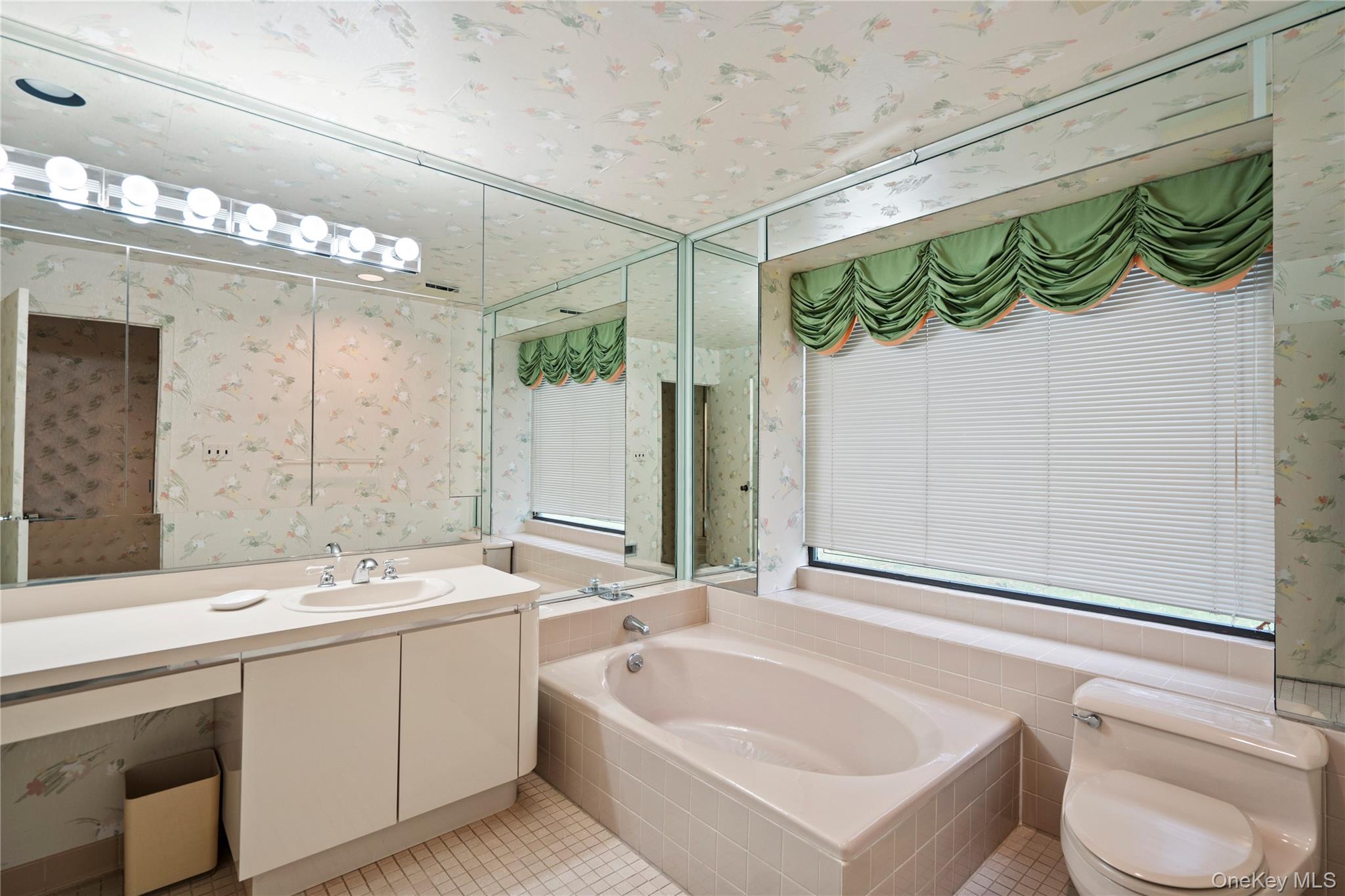 #10 photo, 147 Darters Lane, Manhasset , NY 11030