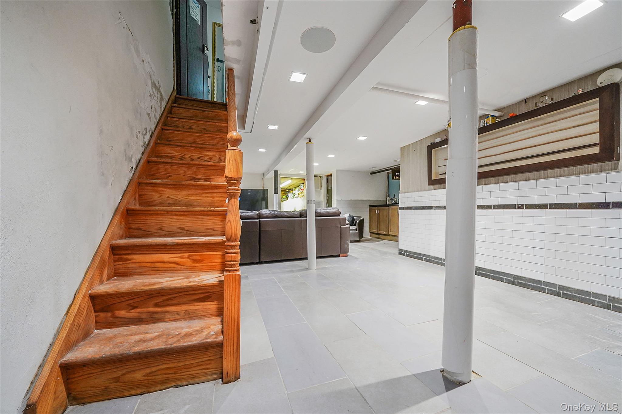 #18 photo, 852 Blake Avenue, Brooklyn , NY 11207