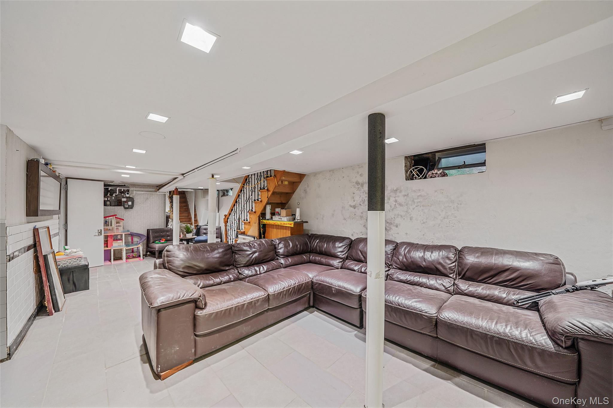 #20 photo, 852 Blake Avenue, Brooklyn , NY 11207