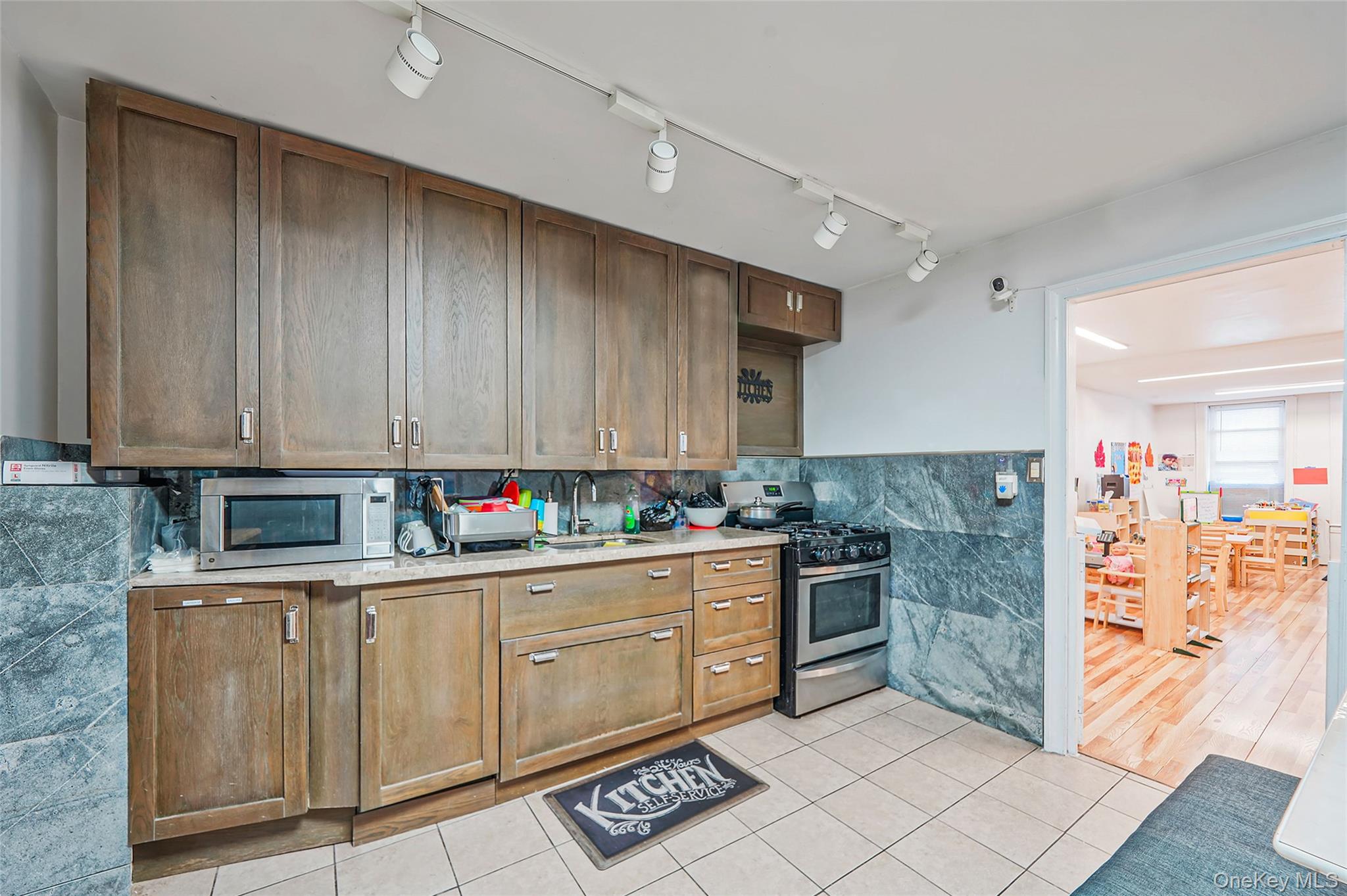 #8 photo, 852 Blake Avenue, Brooklyn , NY 11207