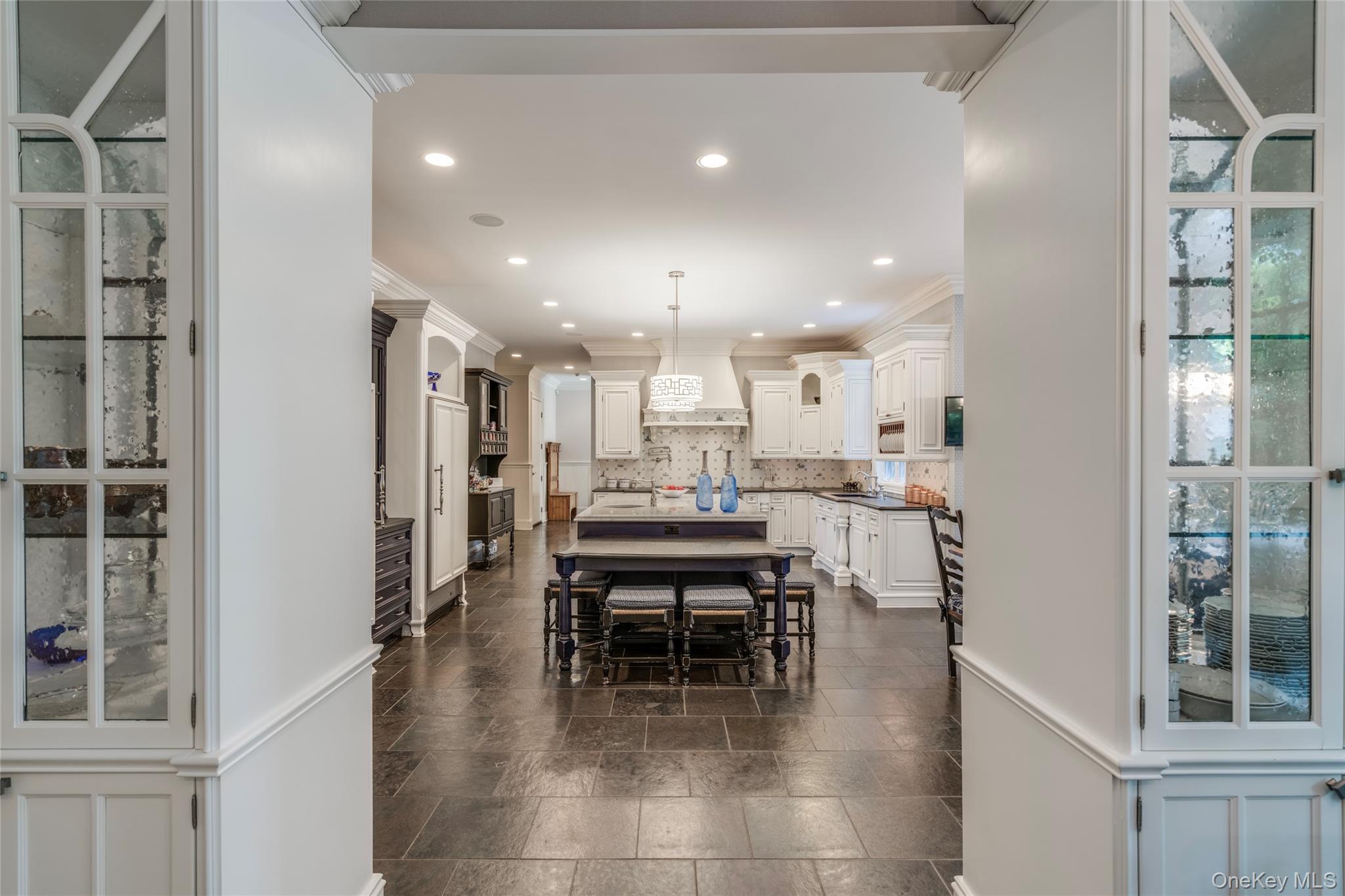 #10 photo, 178 Brookville Road, Muttontown , NY 11545