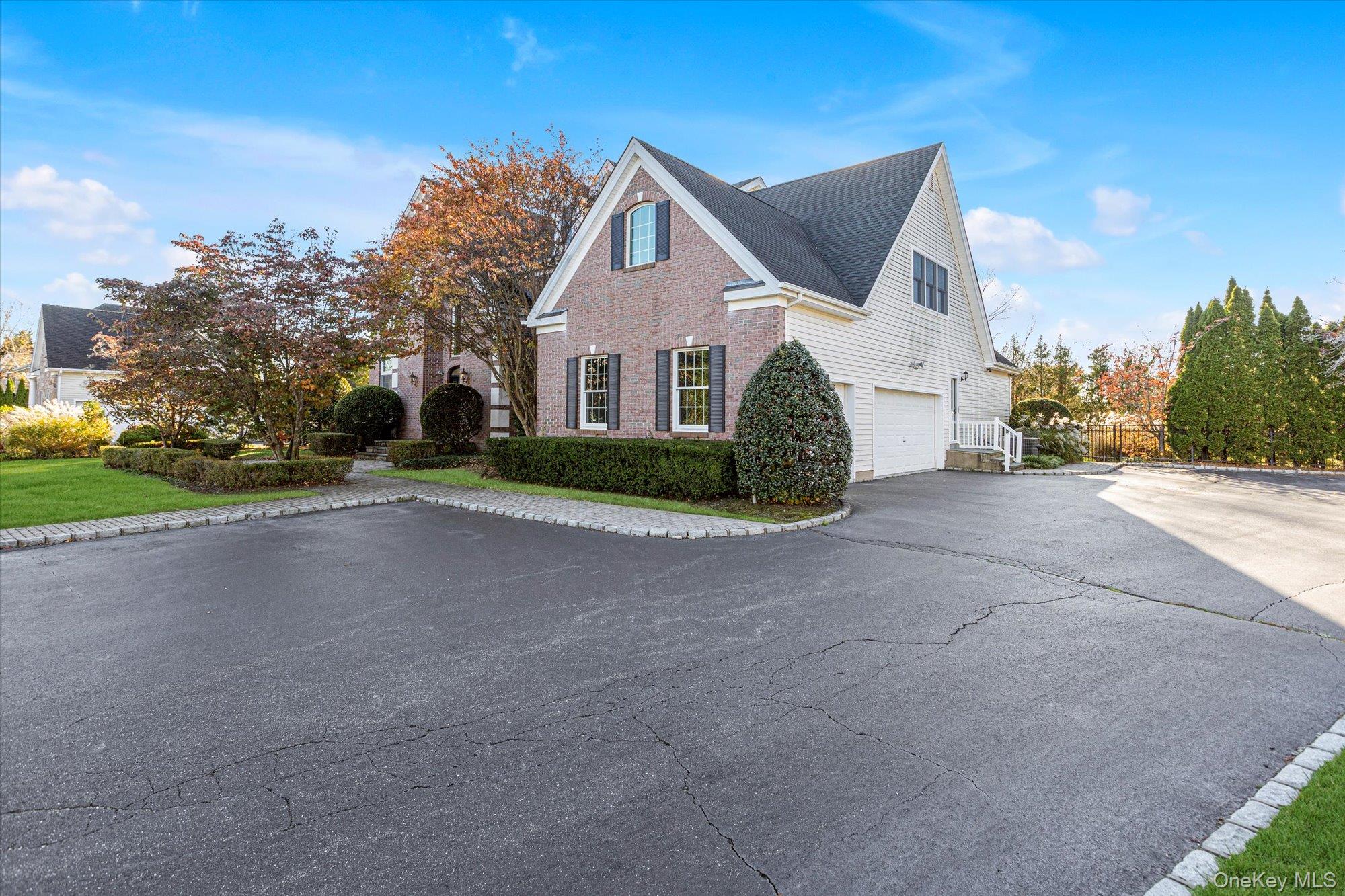 #2 photo, 135 Elmwood Drive, Dix Hills , NY 11746