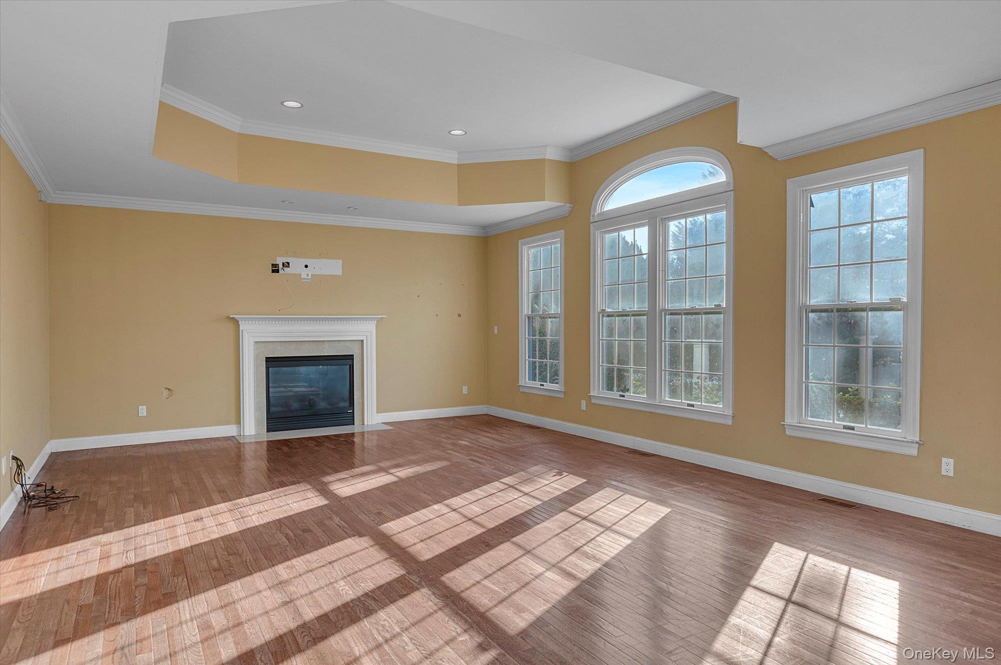 #9 photo, 135 Elmwood Drive, Dix Hills , NY 11746