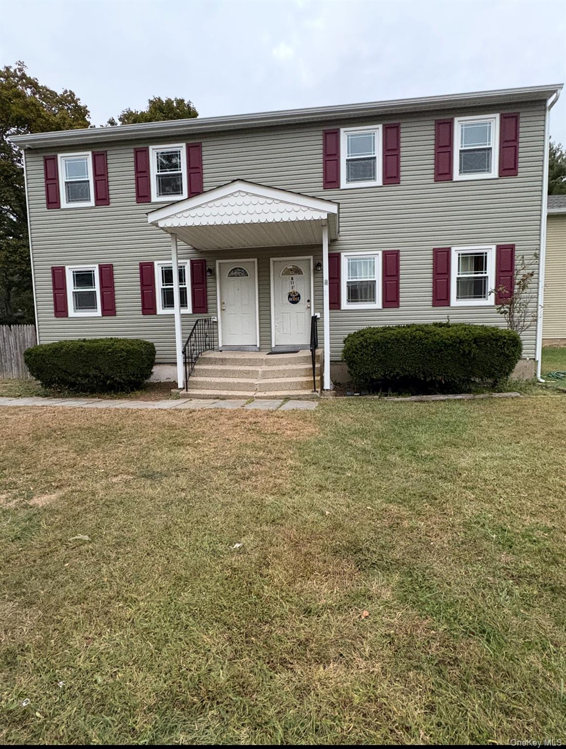 #1 photo, 11 Park Manor Court, Glen Cove , NY 11542