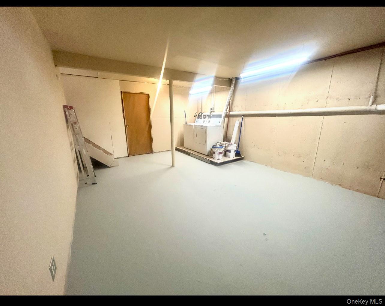 #19 photo, 11 Park Manor Court, Glen Cove , NY 11542