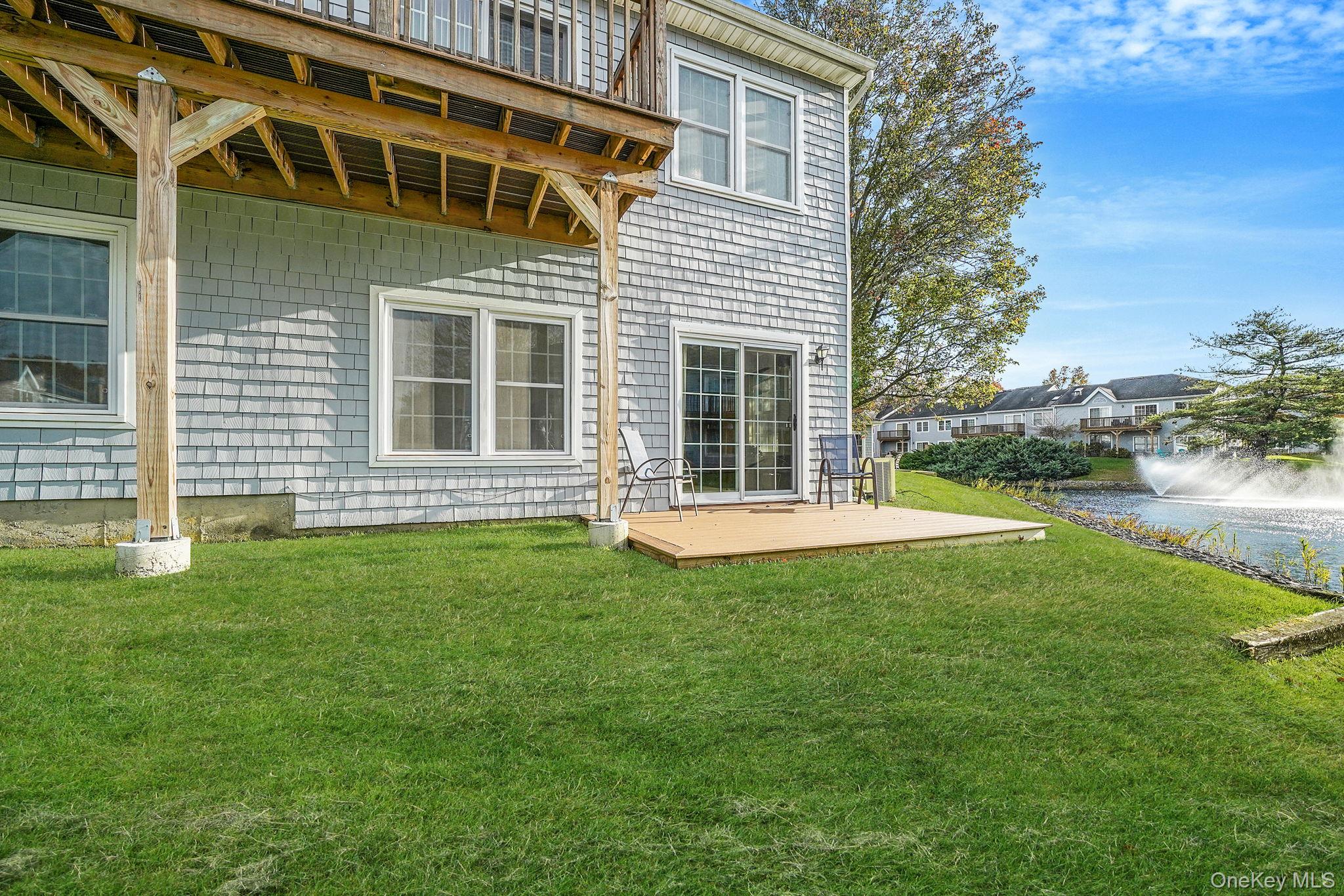 #19 photo, 113 Lakebridge Drive, Kings Park , NY 11754