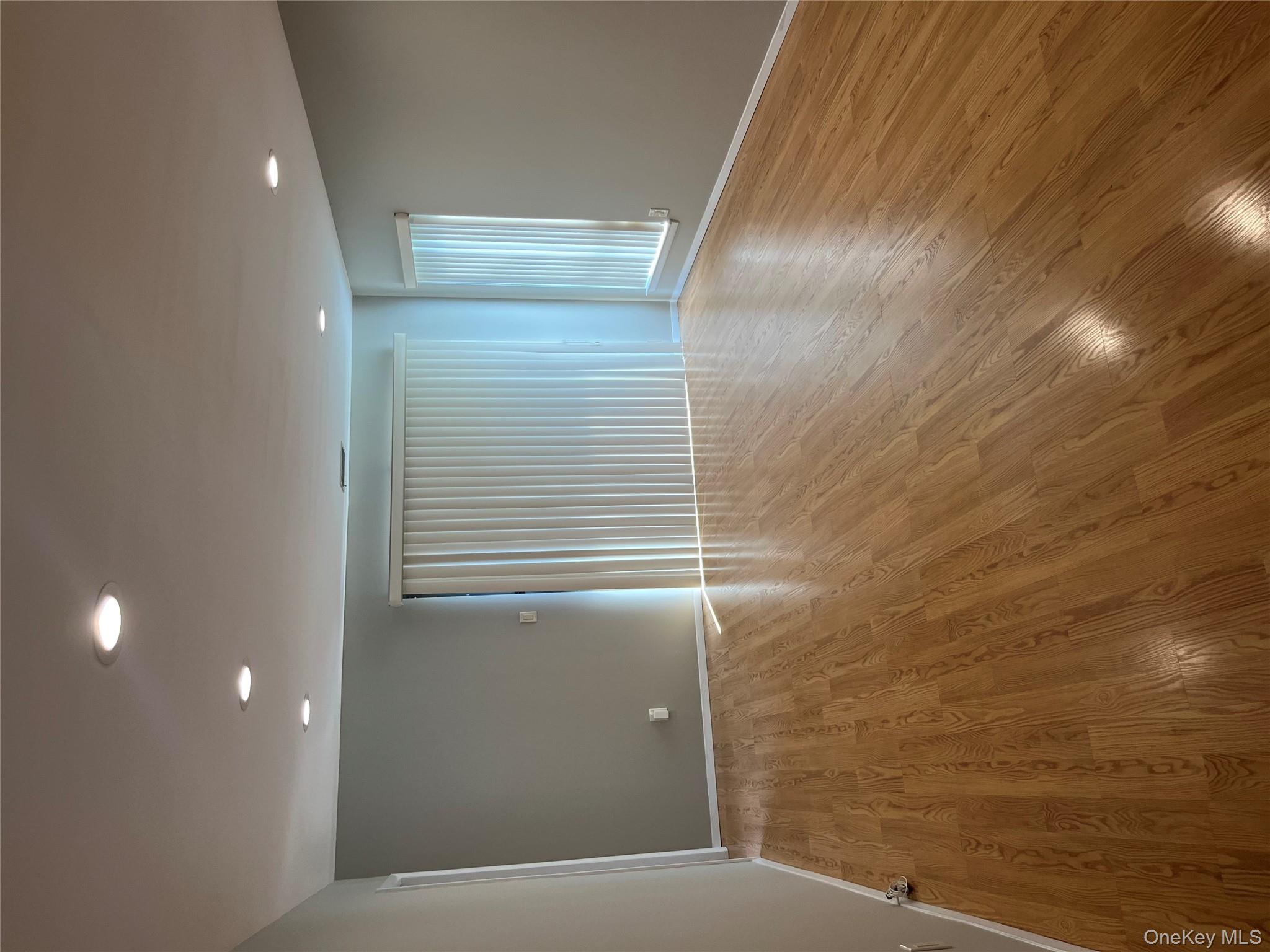 #17 photo, 7 Stanford Court, Wantagh , NY 11793