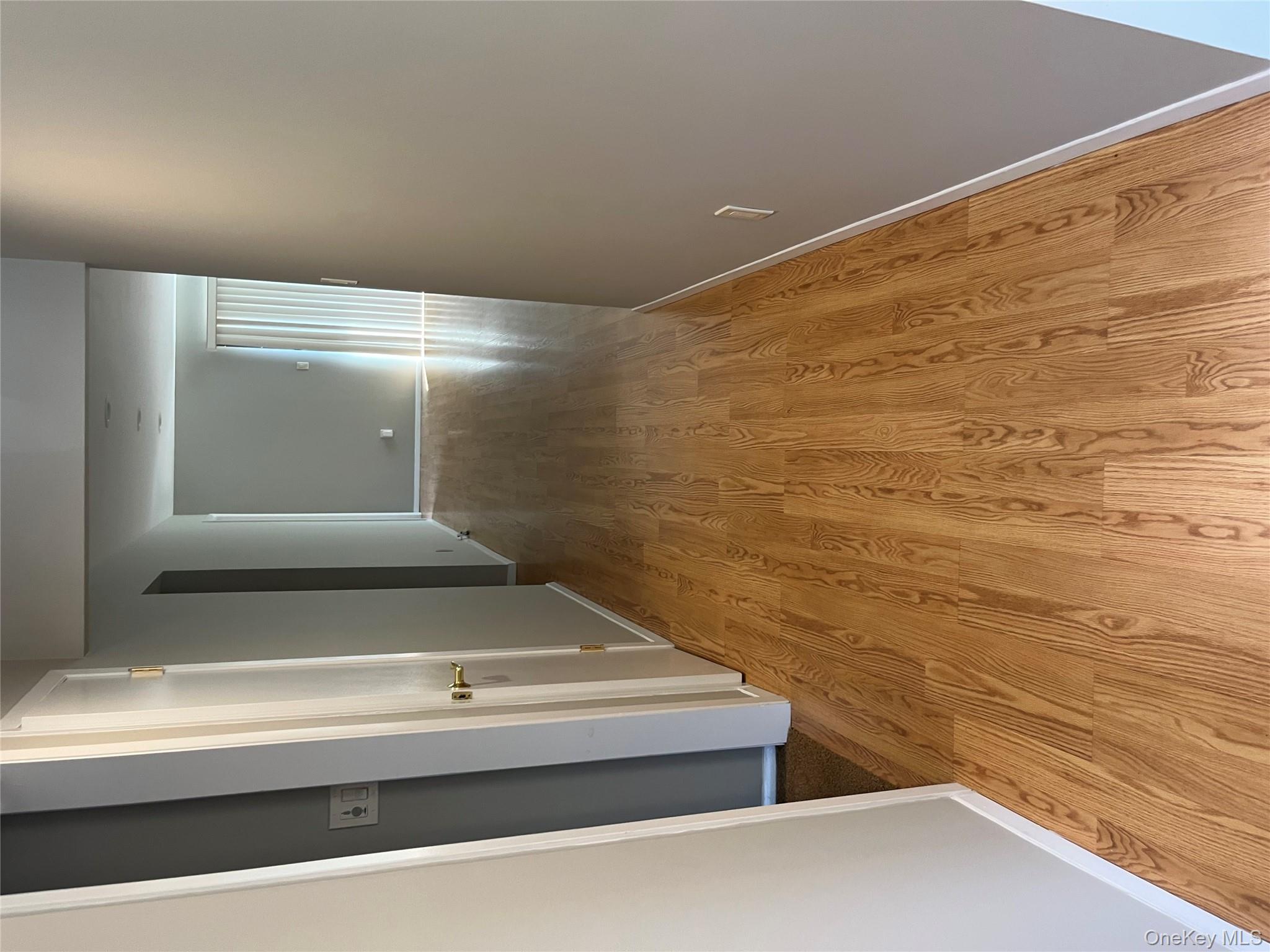 #7 photo, 7 Stanford Court, Wantagh , NY 11793