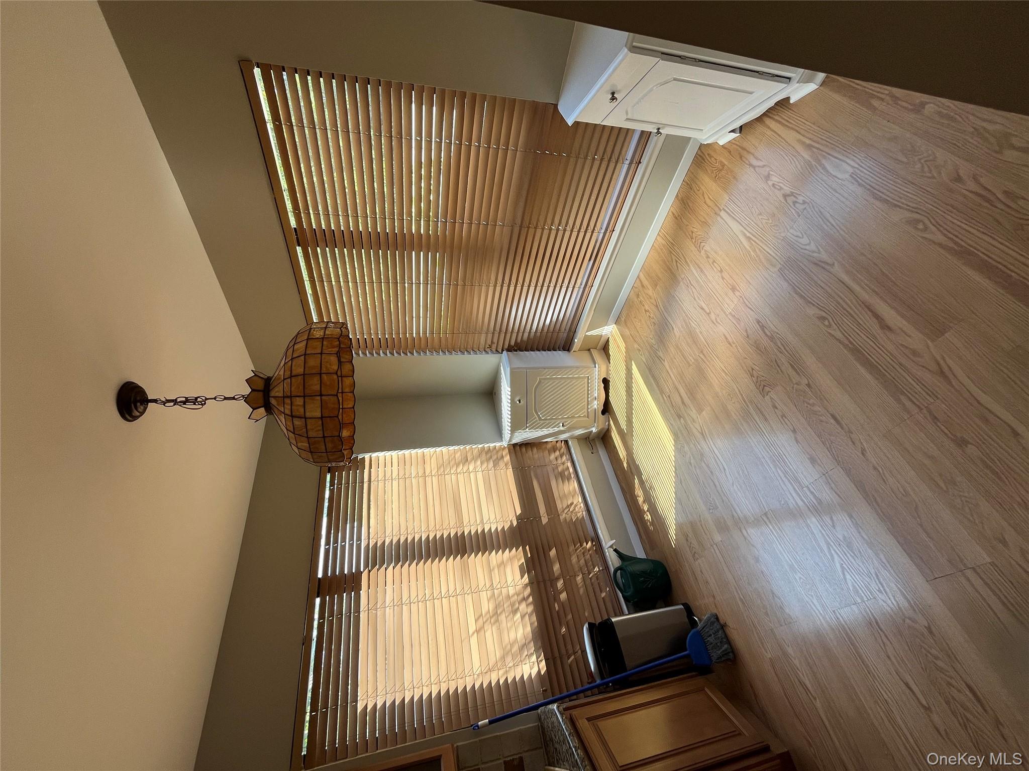 #8 photo, 7 Stanford Court, Wantagh , NY 11793