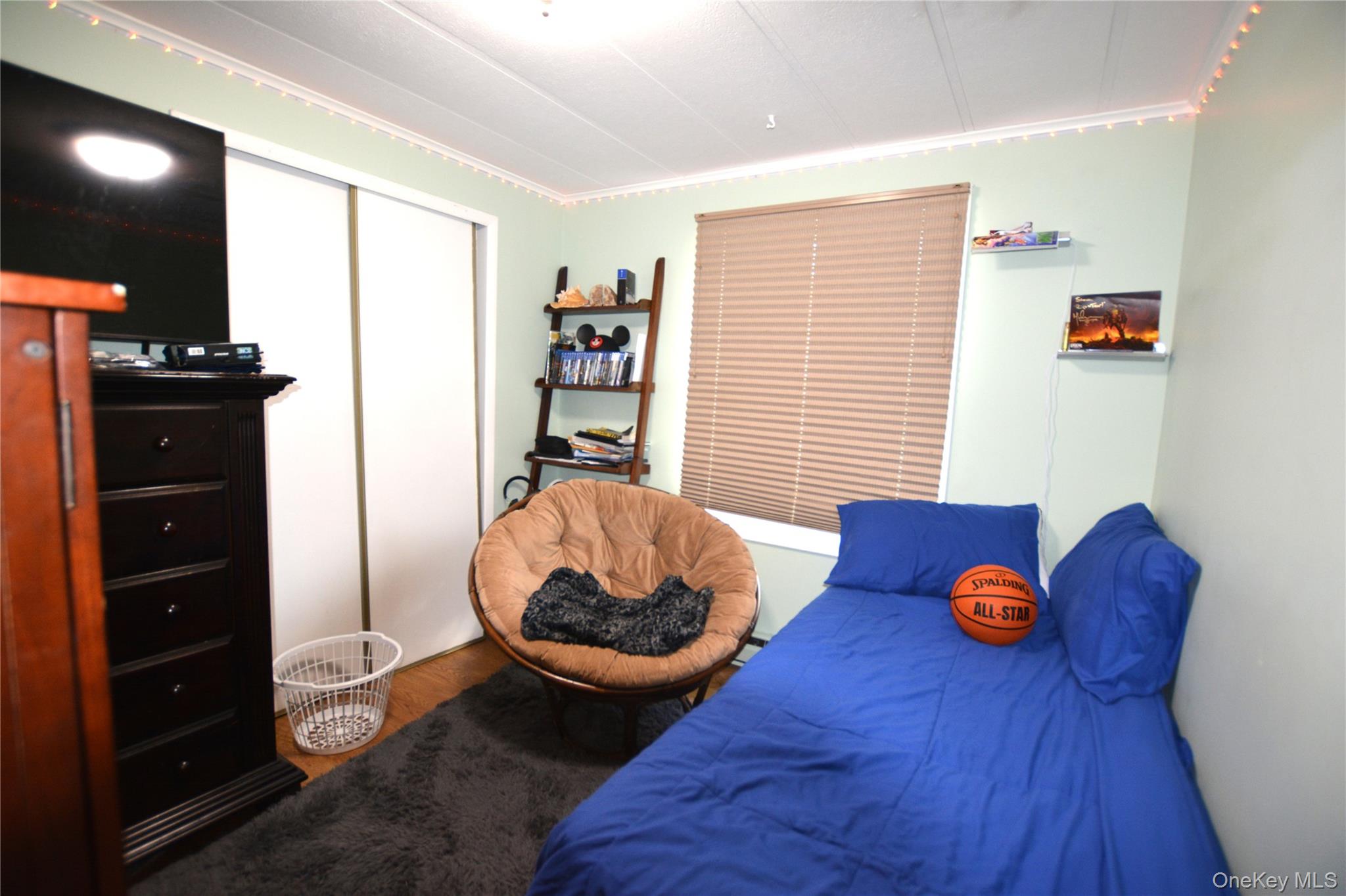 #13 photo, 19 Dogwood Lane, Manorville , NY 11949