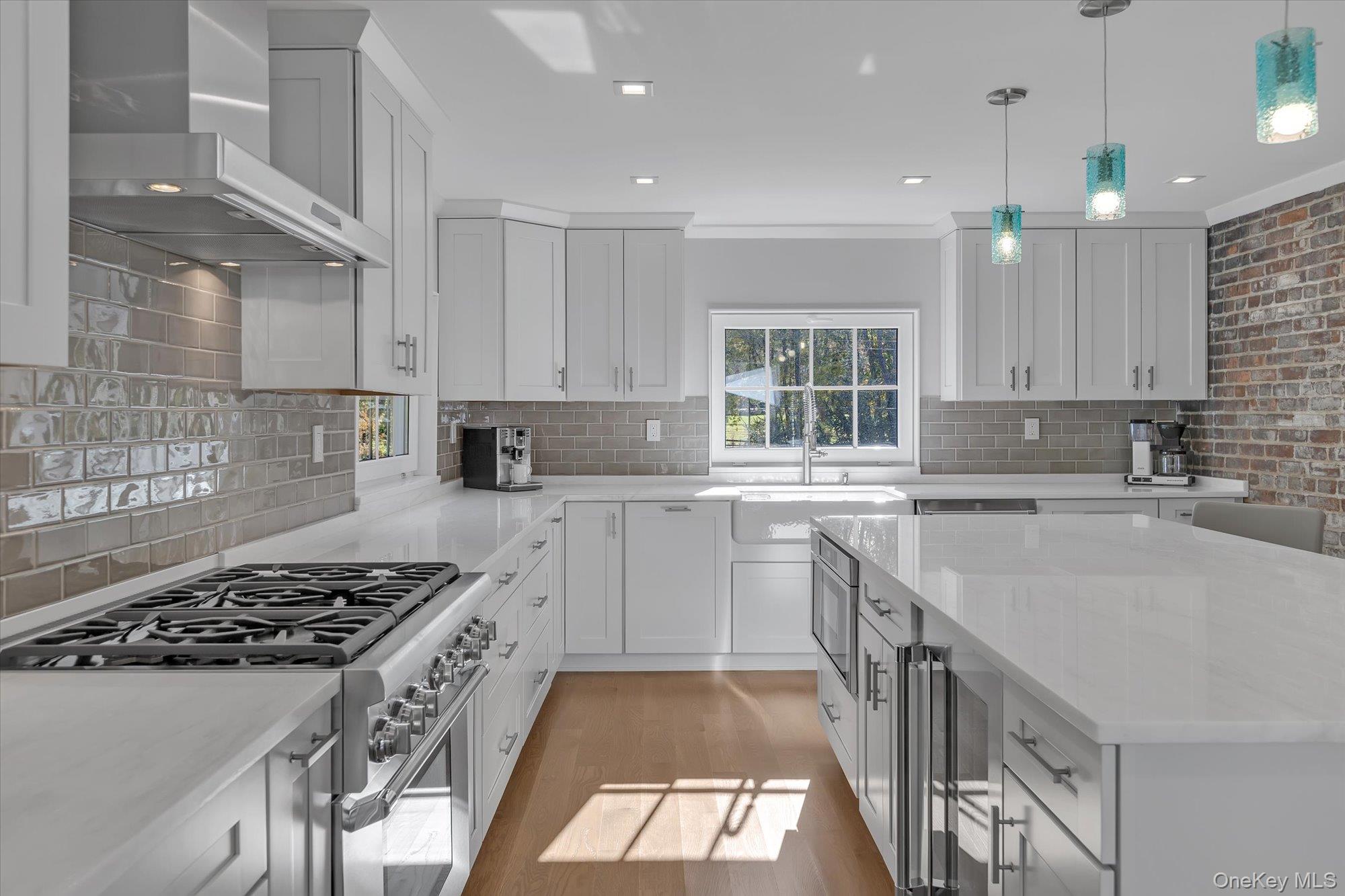 #13 photo, 22 Fort Salonga Road, Centerport , NY 11721