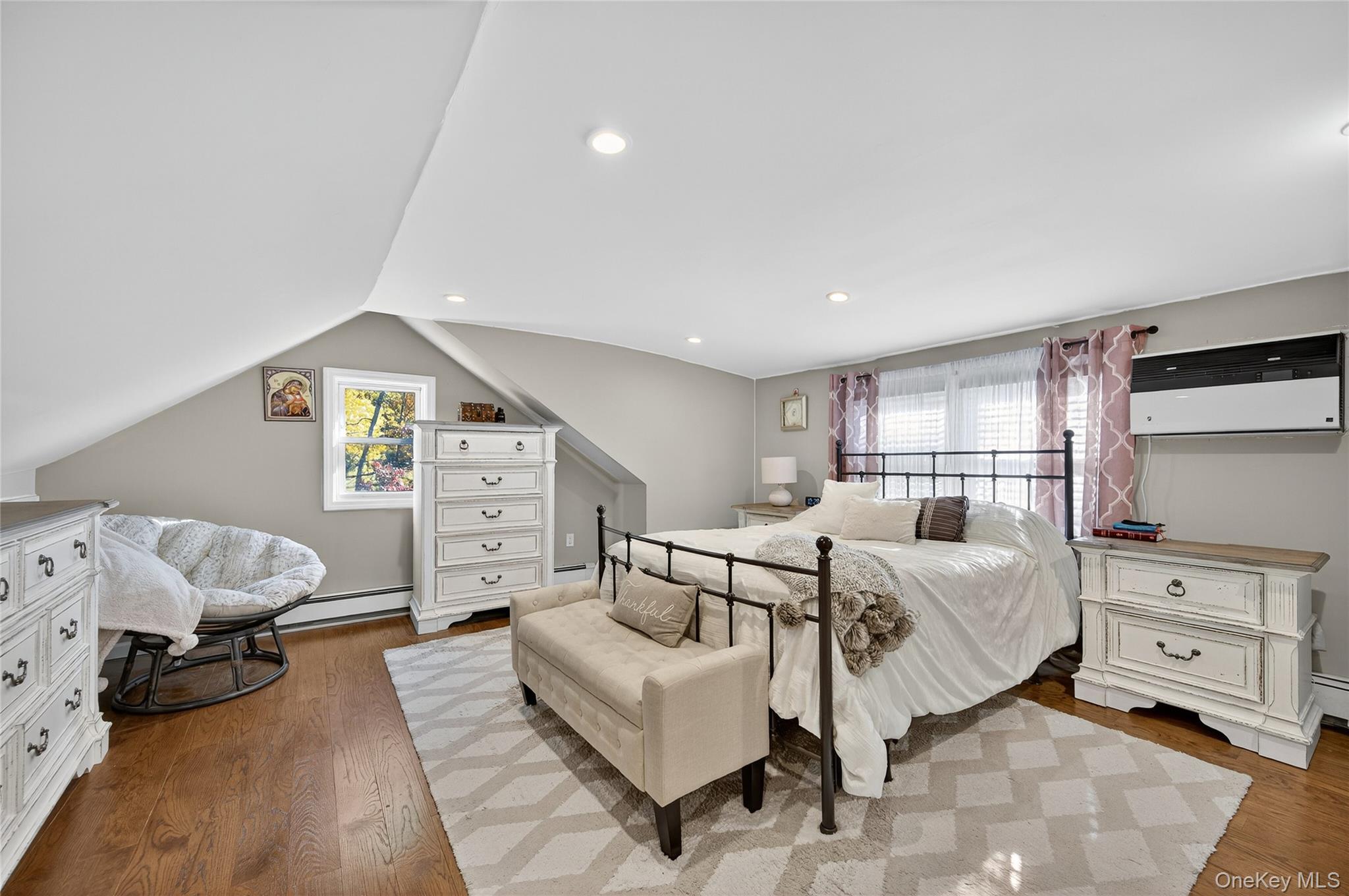 #13 photo, 62 McCouns Lane, Oyster Bay , NY 11771