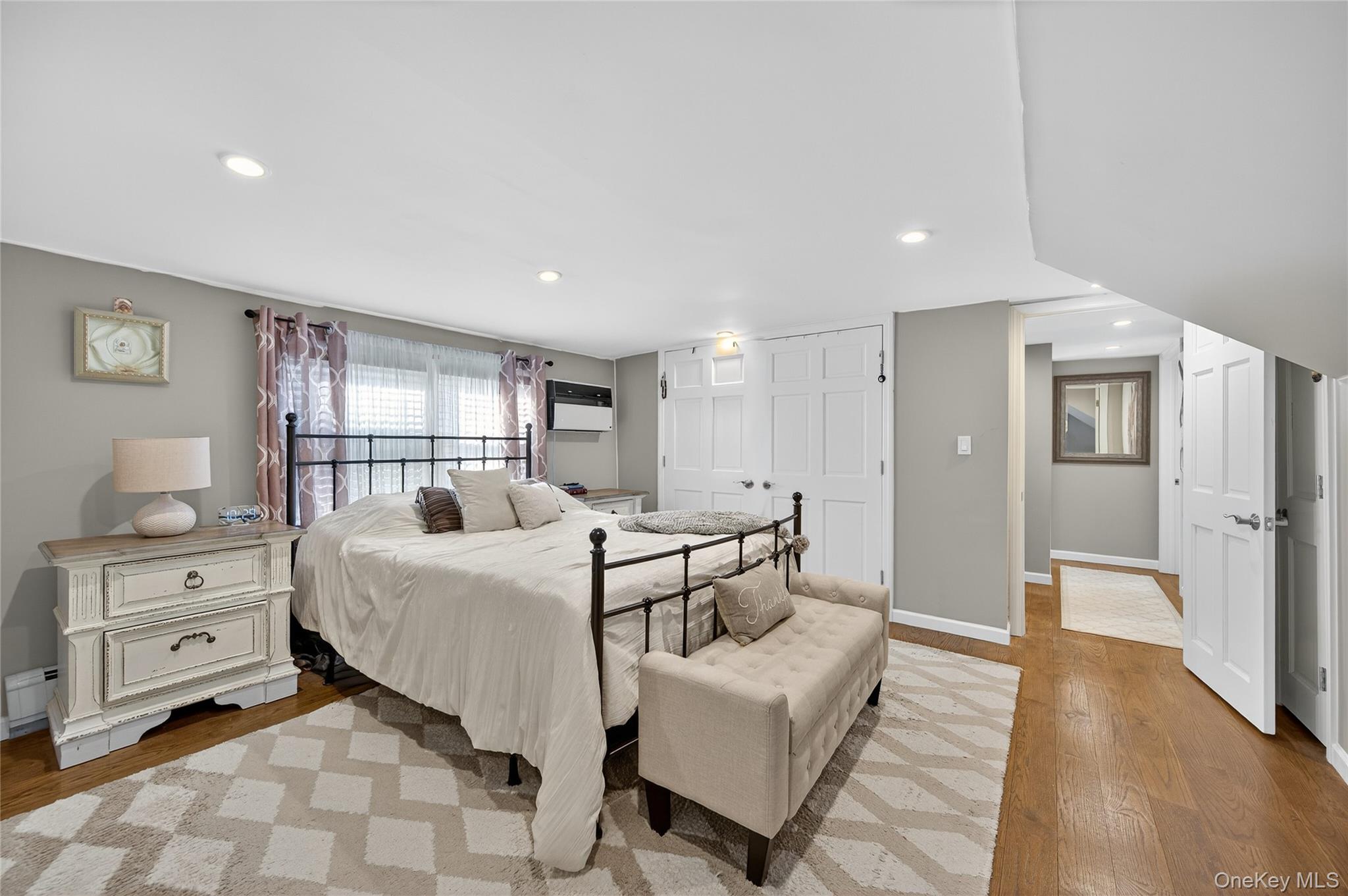 #14 photo, 62 McCouns Lane, Oyster Bay , NY 11771