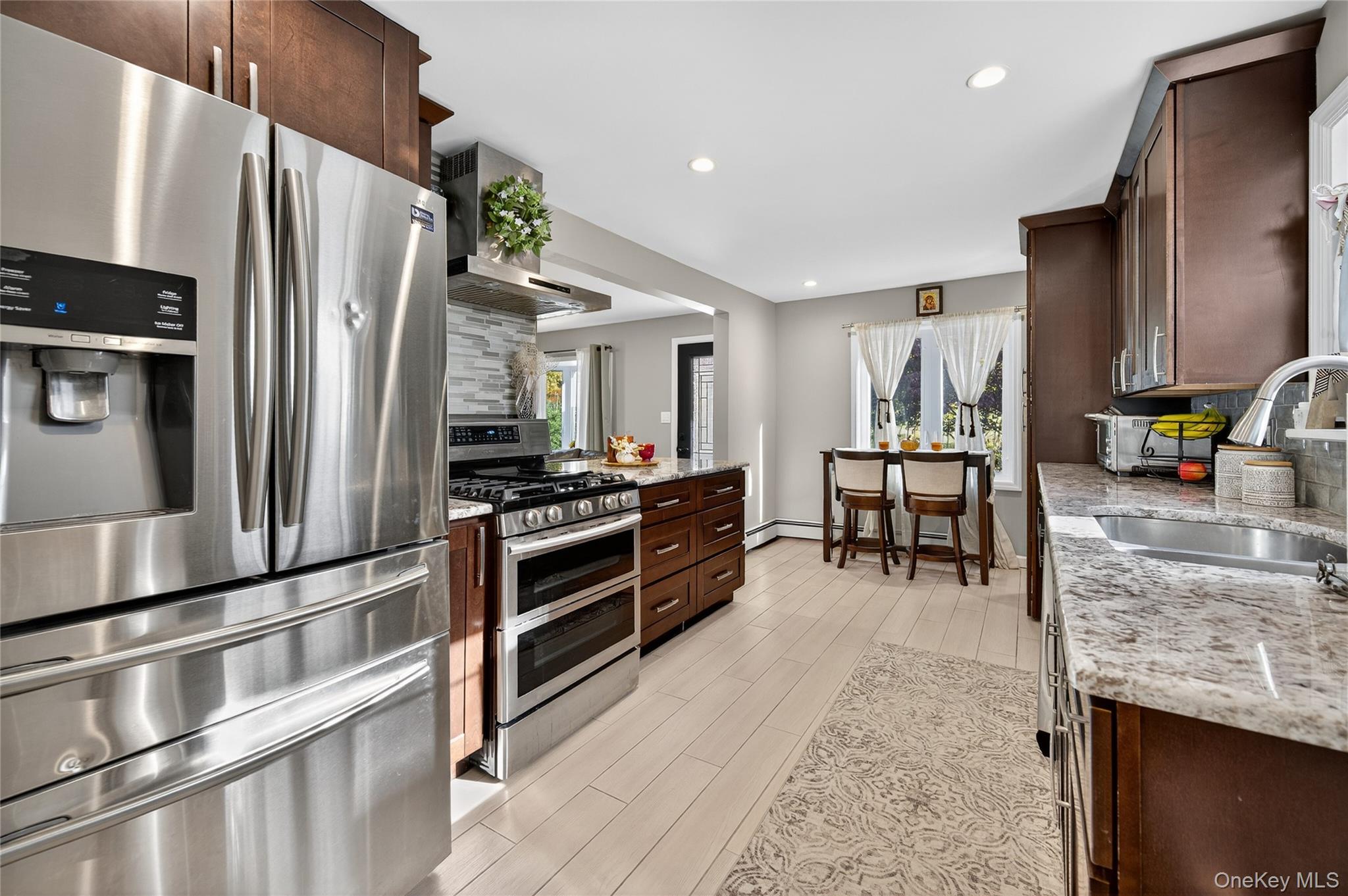 #7 photo, 62 McCouns Lane, Oyster Bay , NY 11771