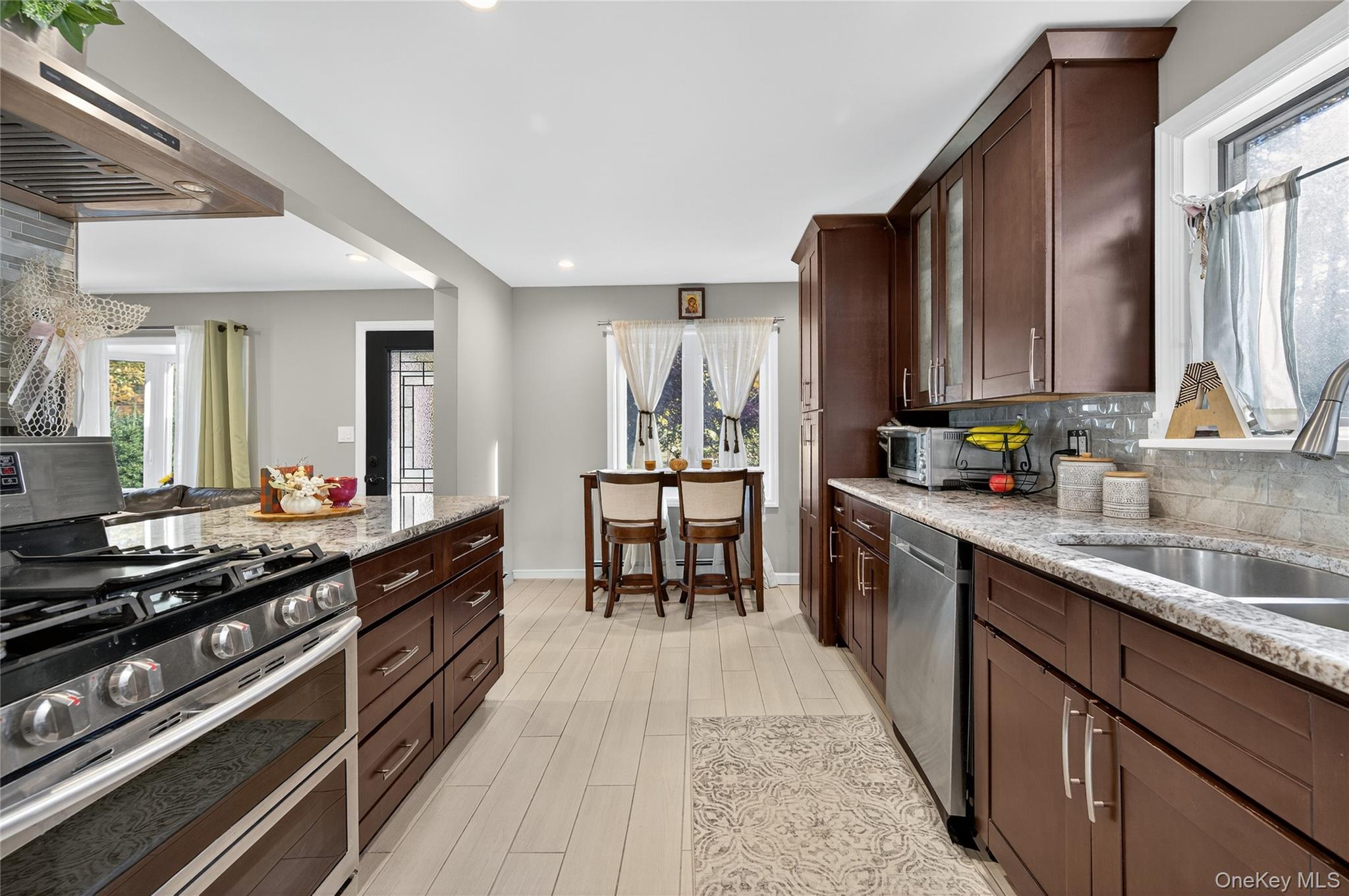 #8 photo, 62 McCouns Lane, Oyster Bay , NY 11771