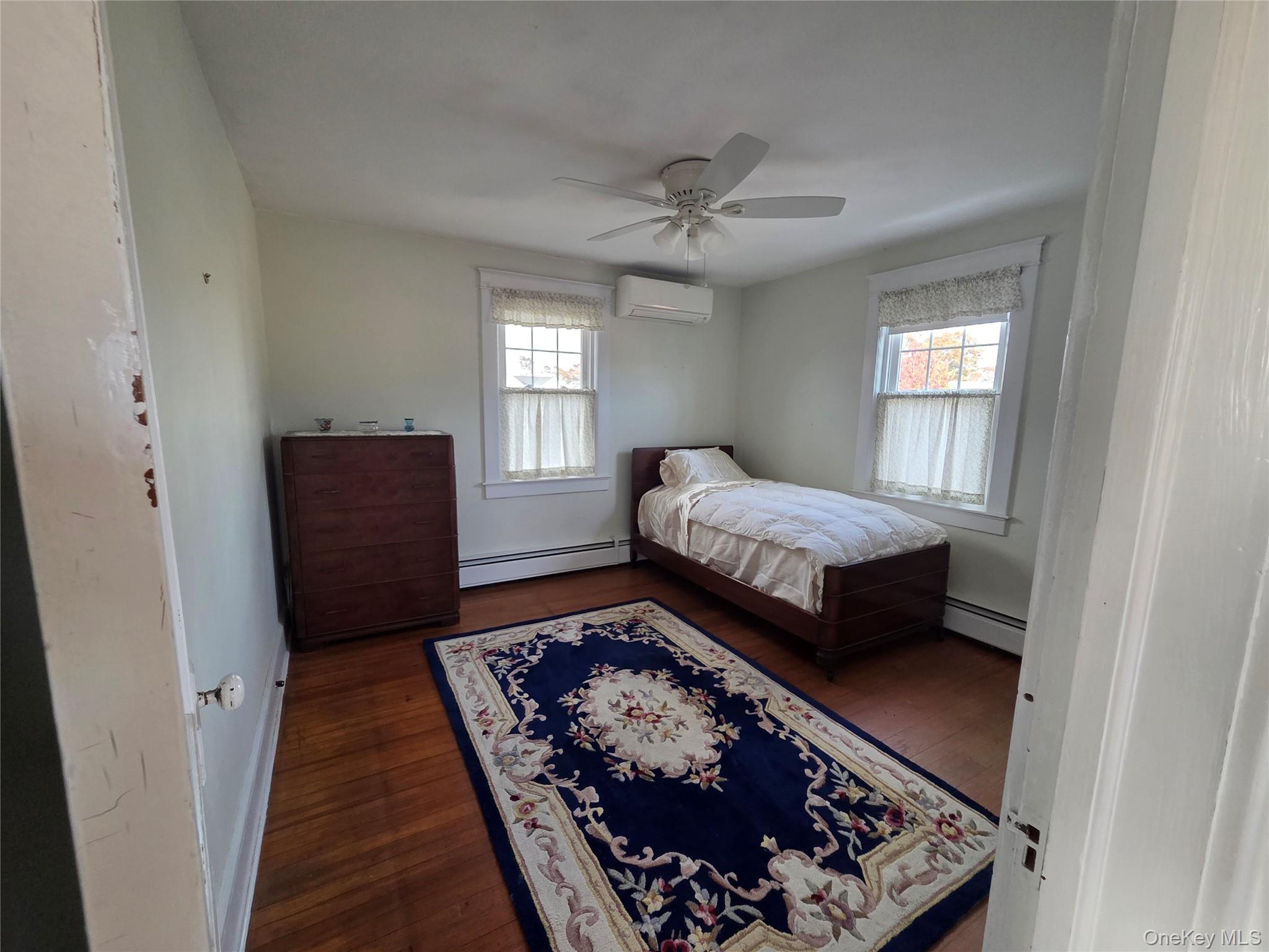 #13 photo, 73 Chicago Avenue, Massapequa , NY 11758