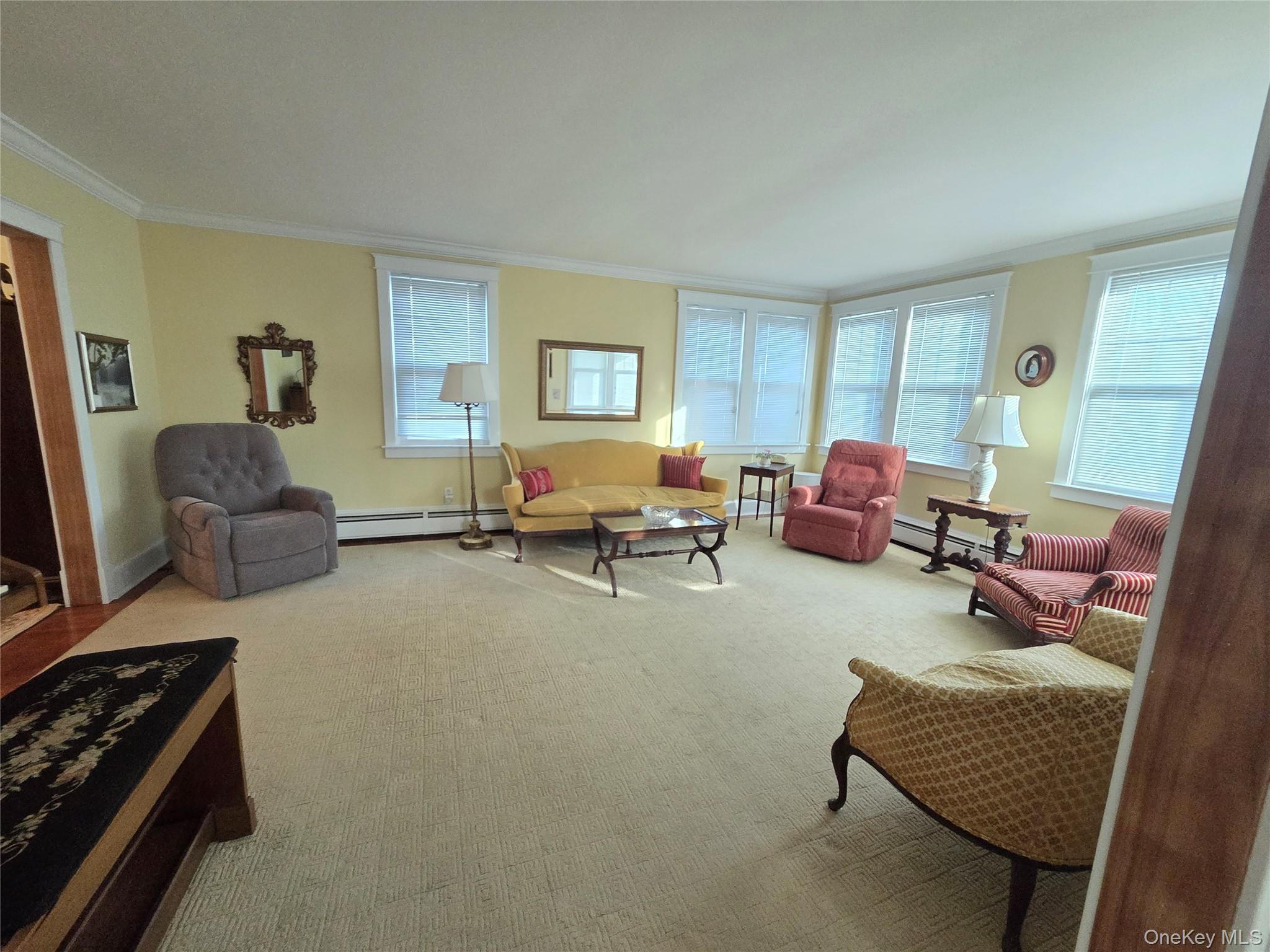 #4 photo, 73 Chicago Avenue, Massapequa , NY 11758