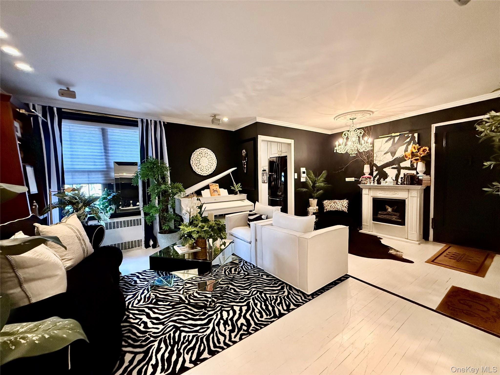 #3 photo, 112-25 34th Avenue, Corona , NY 11368