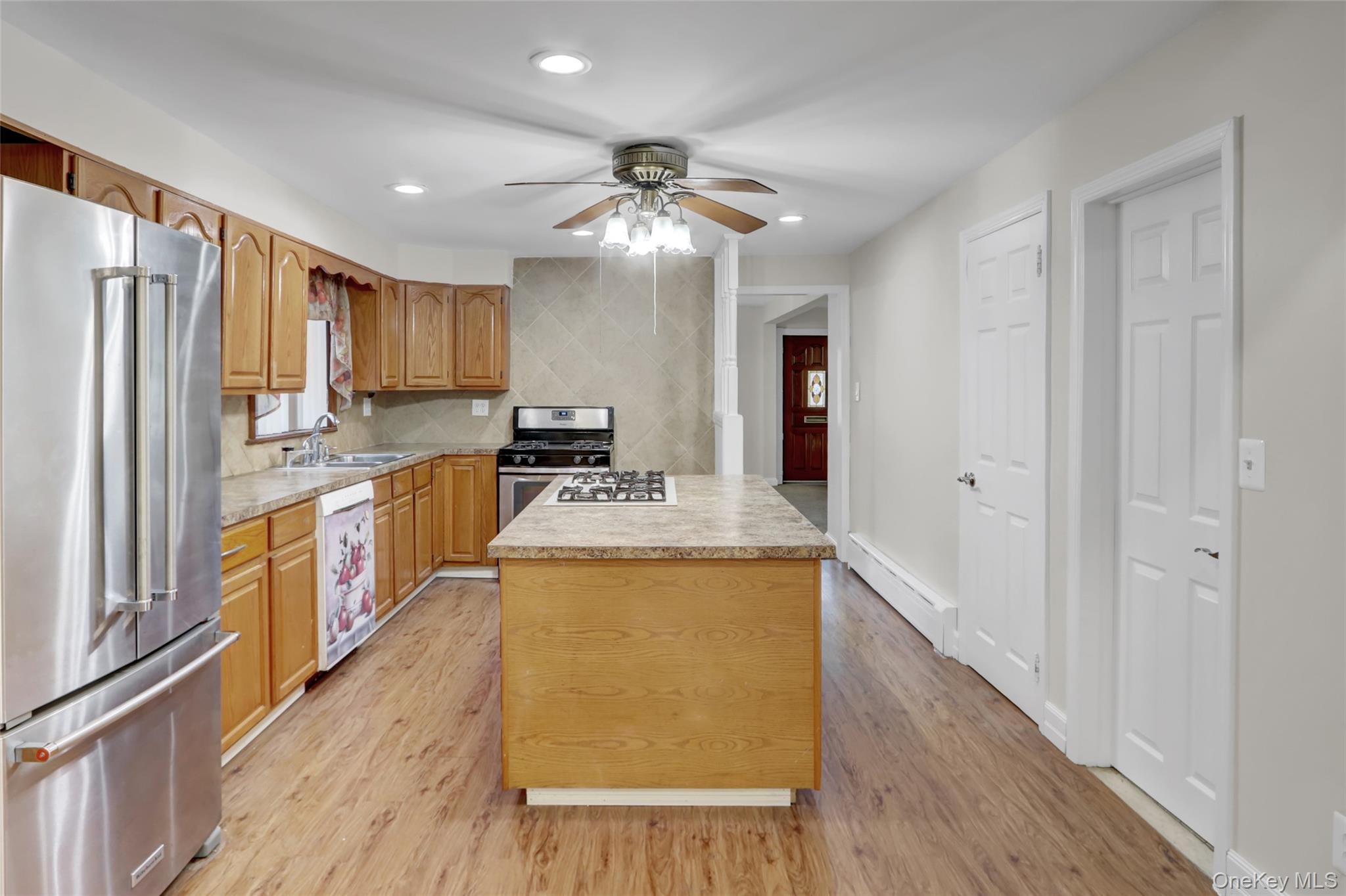 #11 photo, 60 Parsons Drive, Hempstead , NY 11550