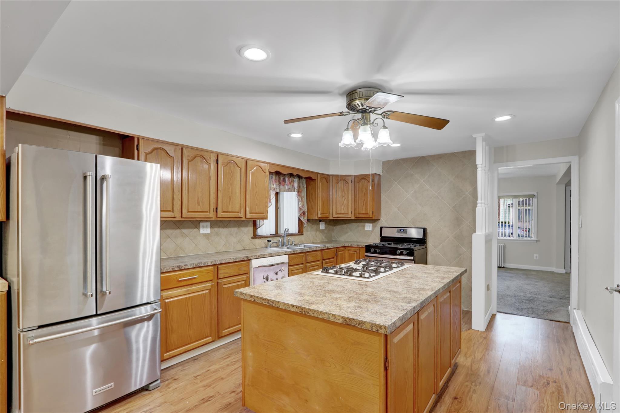 #13 photo, 60 Parsons Drive, Hempstead , NY 11550