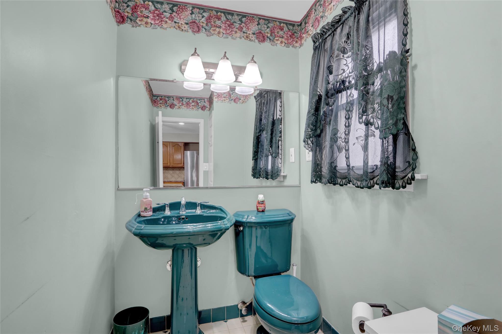 #15 photo, 60 Parsons Drive, Hempstead , NY 11550