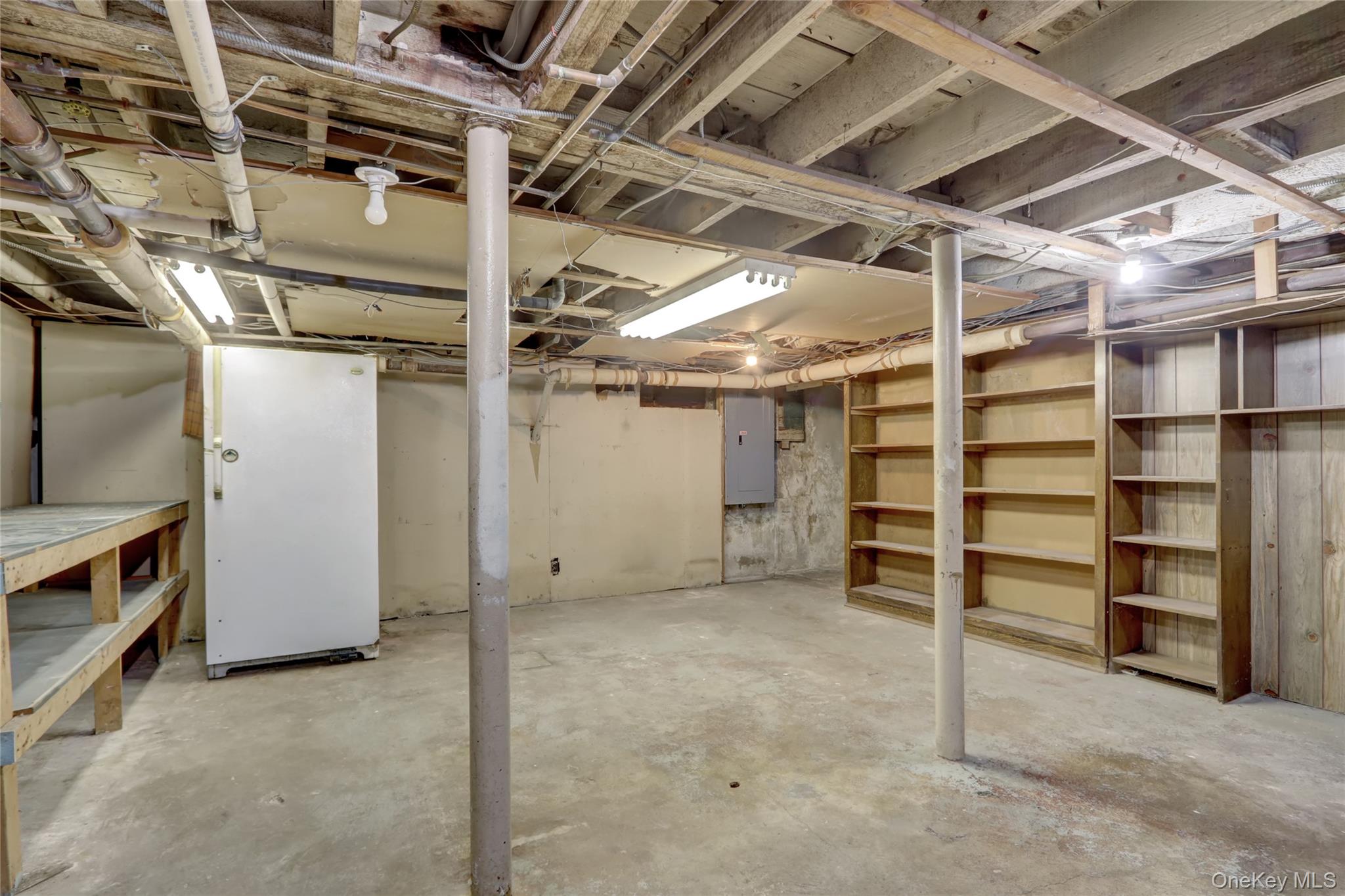 #16 photo, 60 Parsons Drive, Hempstead , NY 11550