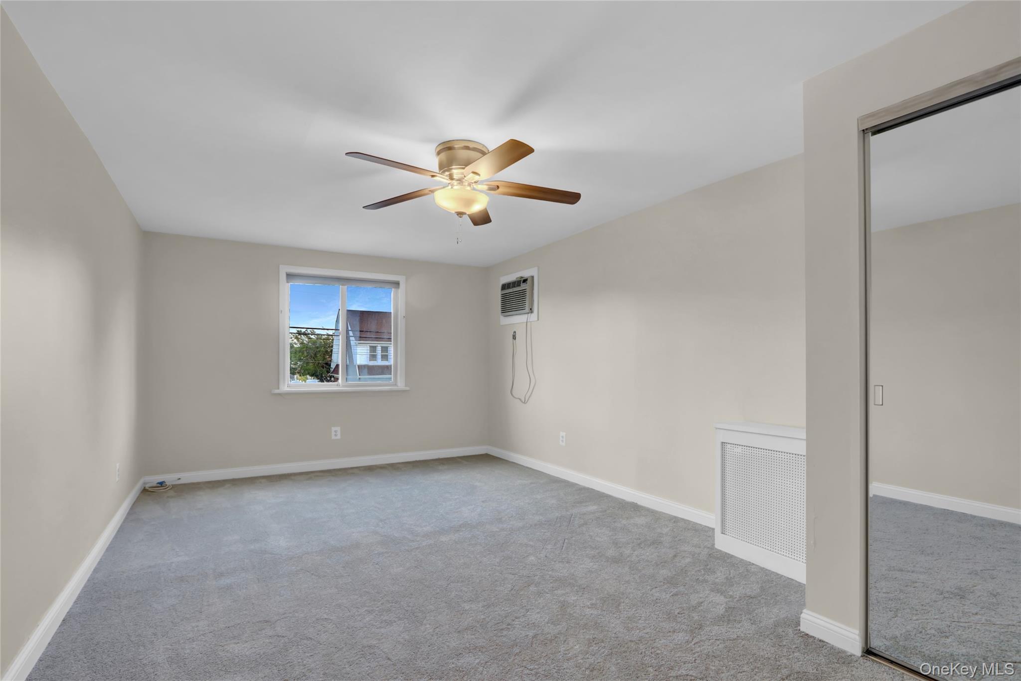 #19 photo, 60 Parsons Drive, Hempstead , NY 11550