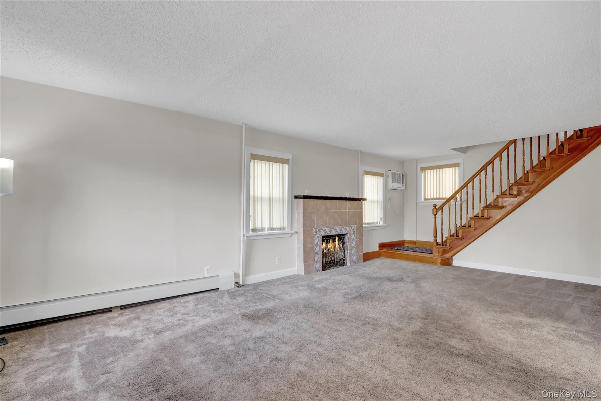 #4 photo, 60 Parsons Drive, Hempstead , NY 11550