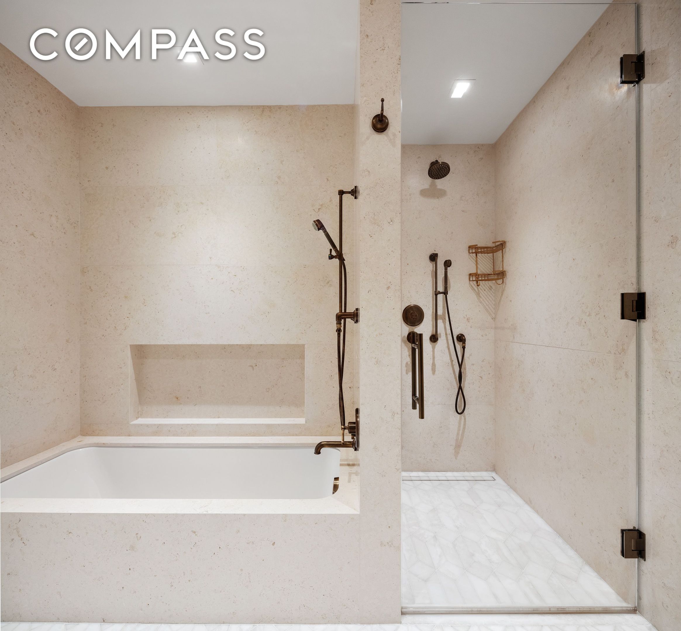 #13 photo, 310 E 86th Street, Upper East Side , NY 10028