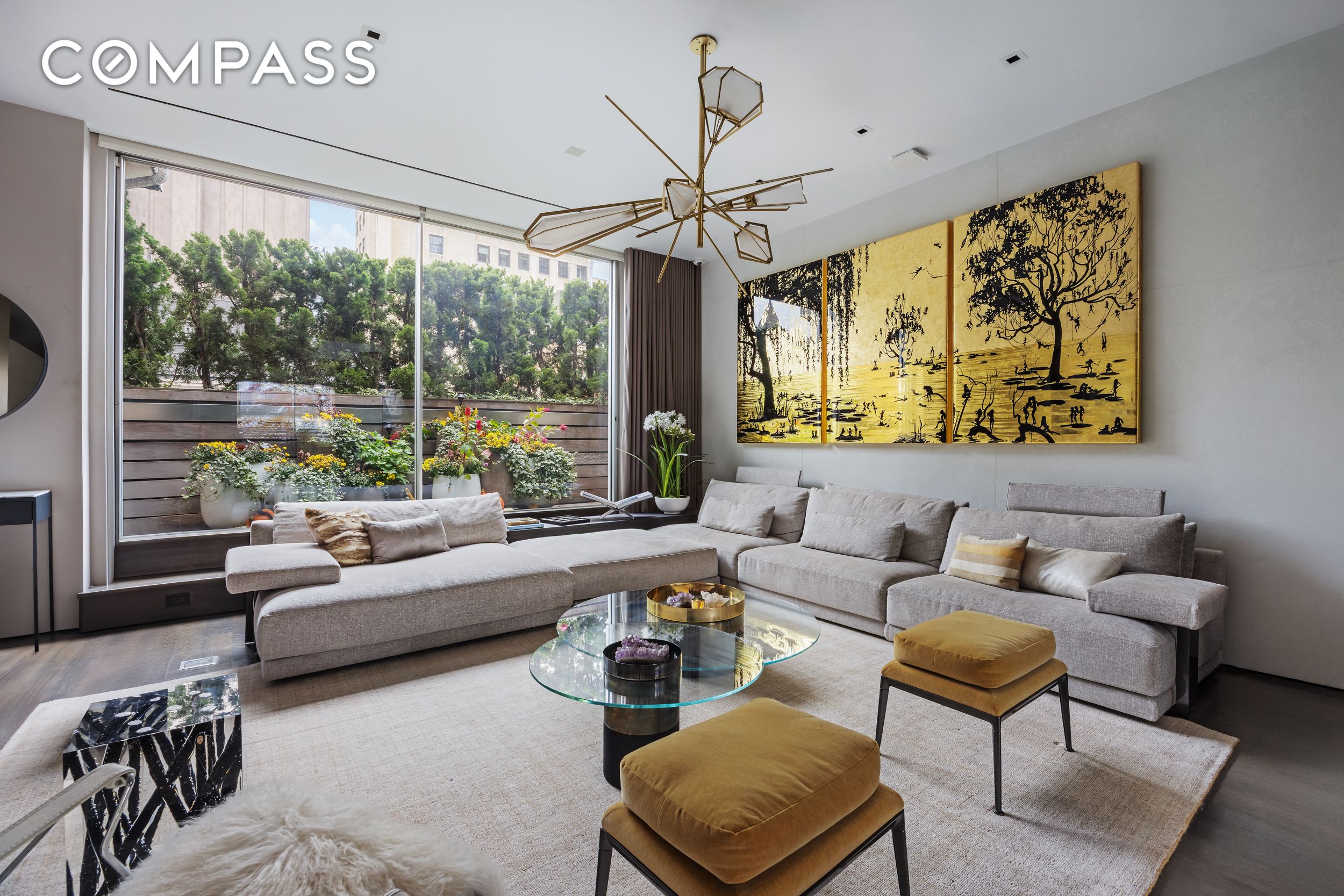 #6 photo, 42 White Street, TriBeCa , NY 10013