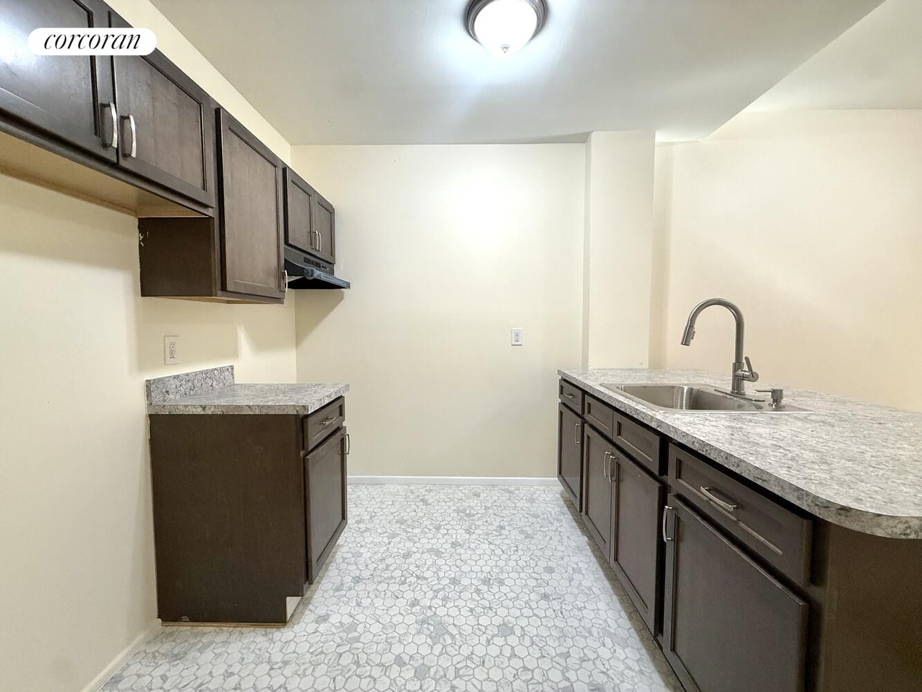 #7 photo, Brooklyn, Carroll Gardens , NY 11231