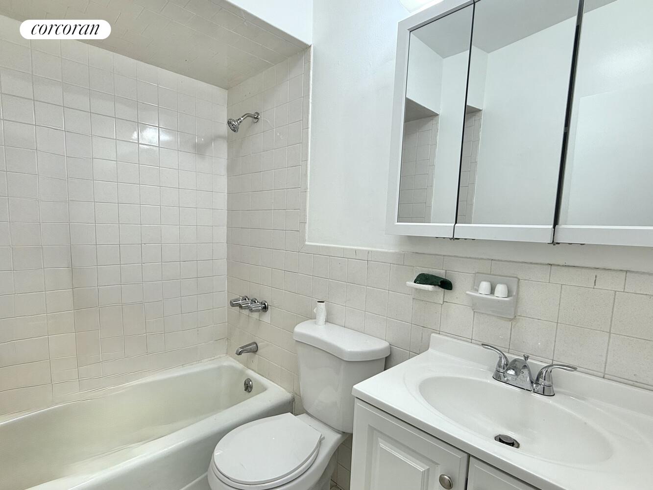 #8 photo, Brooklyn, Carroll Gardens , NY 11231