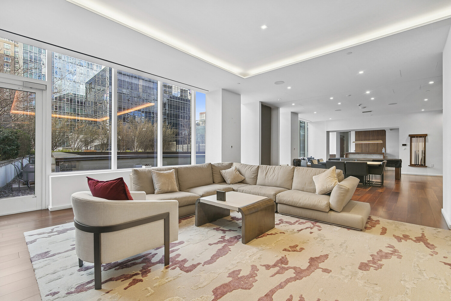 #10 photo, 1 W END Avenue, Lincoln Square , NY 10023