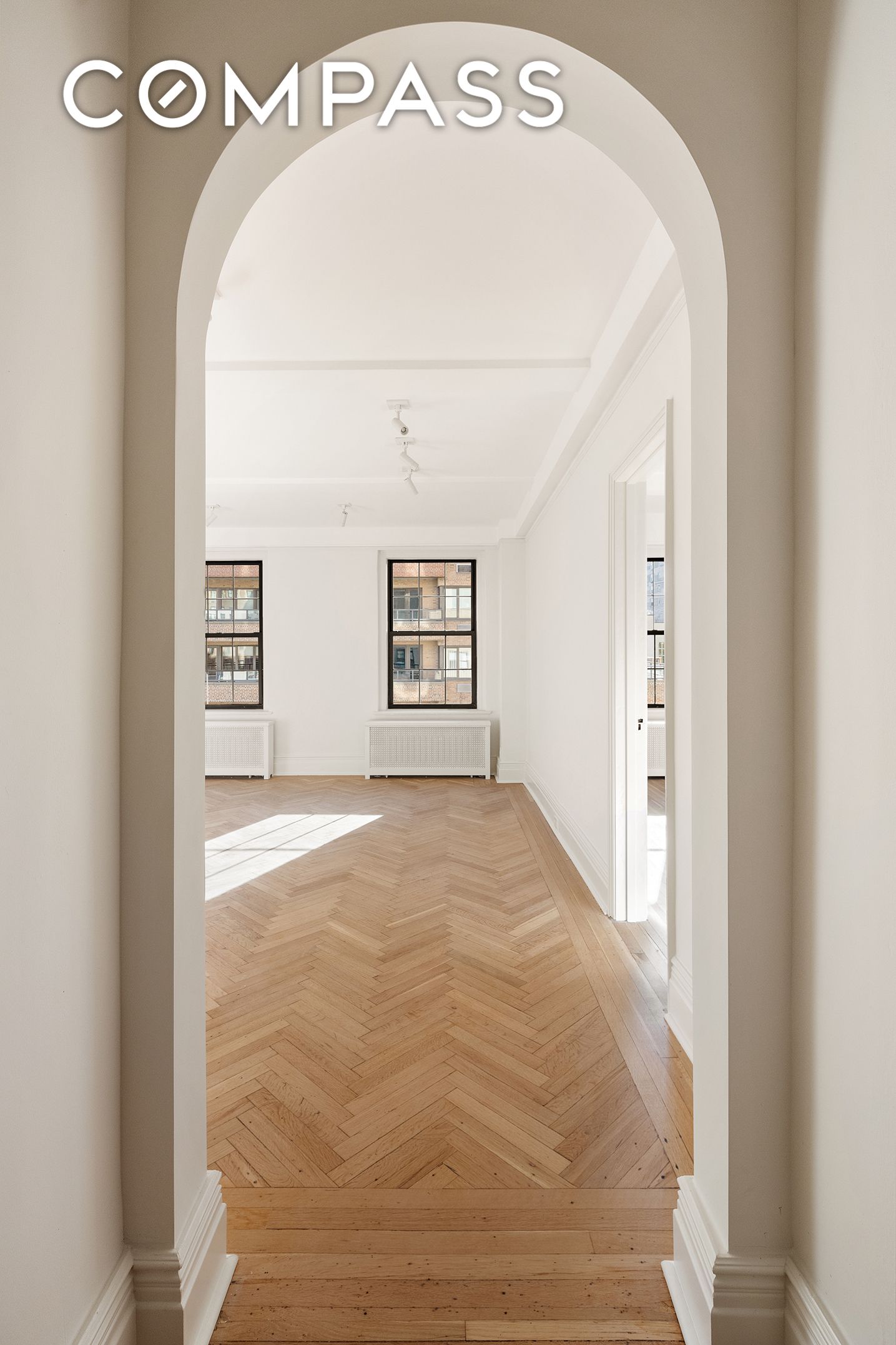 #4 photo, 23 E 74th Street, Lenox Hill , NY 10021