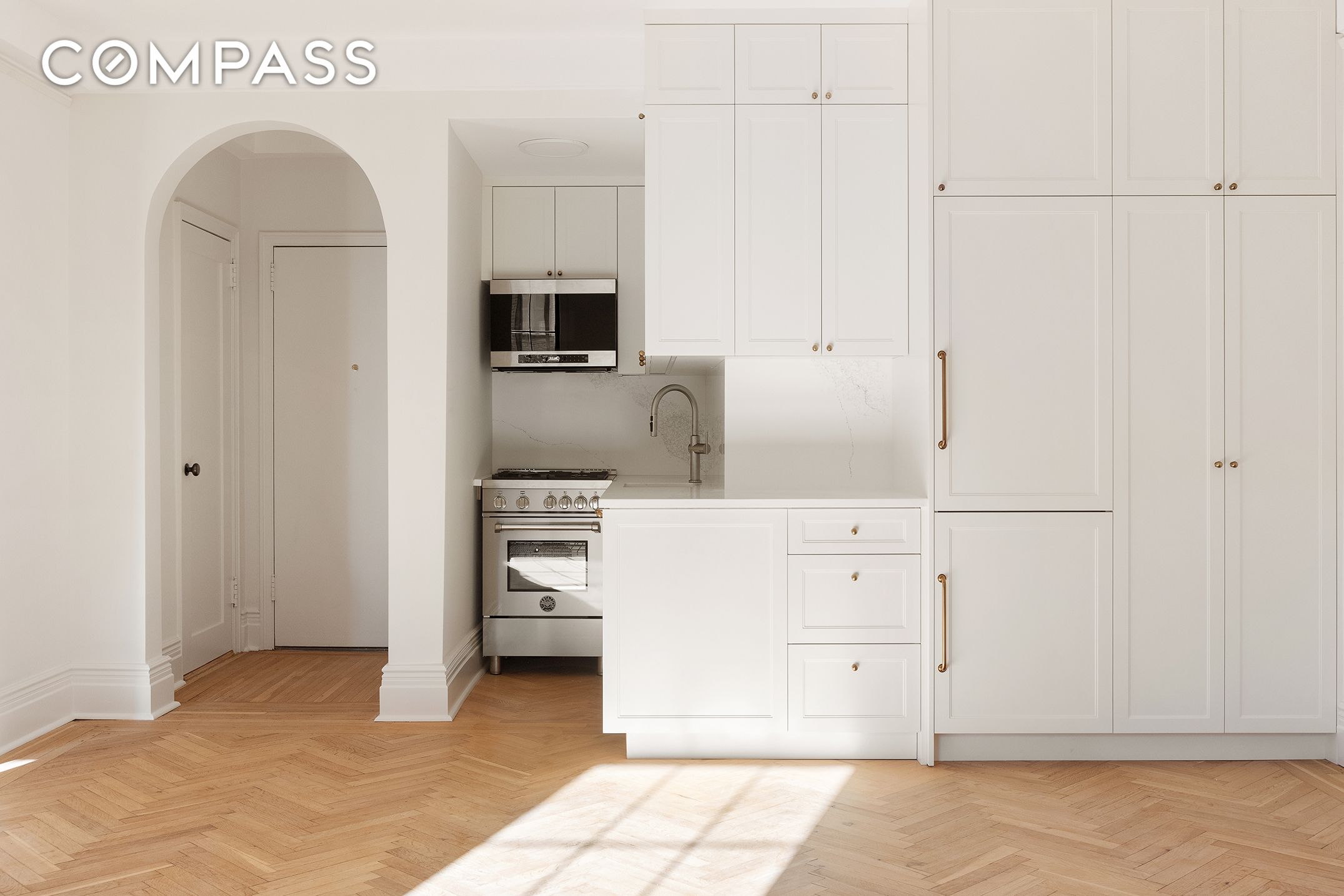 #5 photo, 23 E 74th Street, Lenox Hill , NY 10021