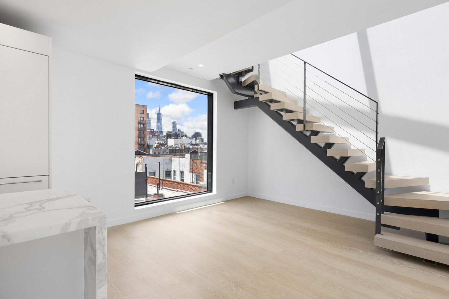 #13 photo, 75 1ST Avenue, East Village , NY 10003