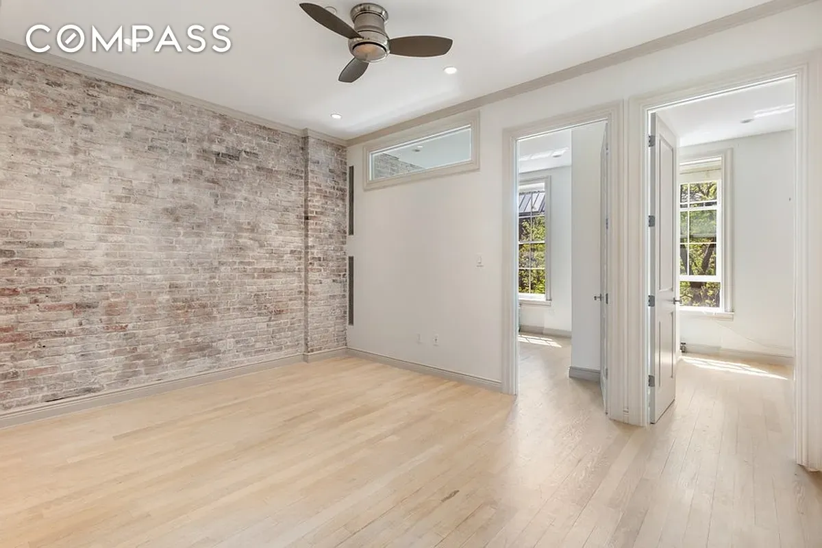 #4 photo, New York City, Greenwich Village , NY 10011