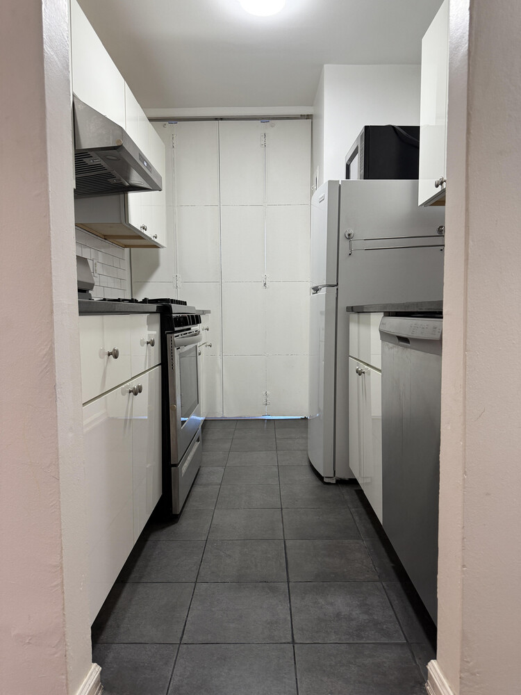 #5 photo, Elmhurst, Elmhurst , NY 11373