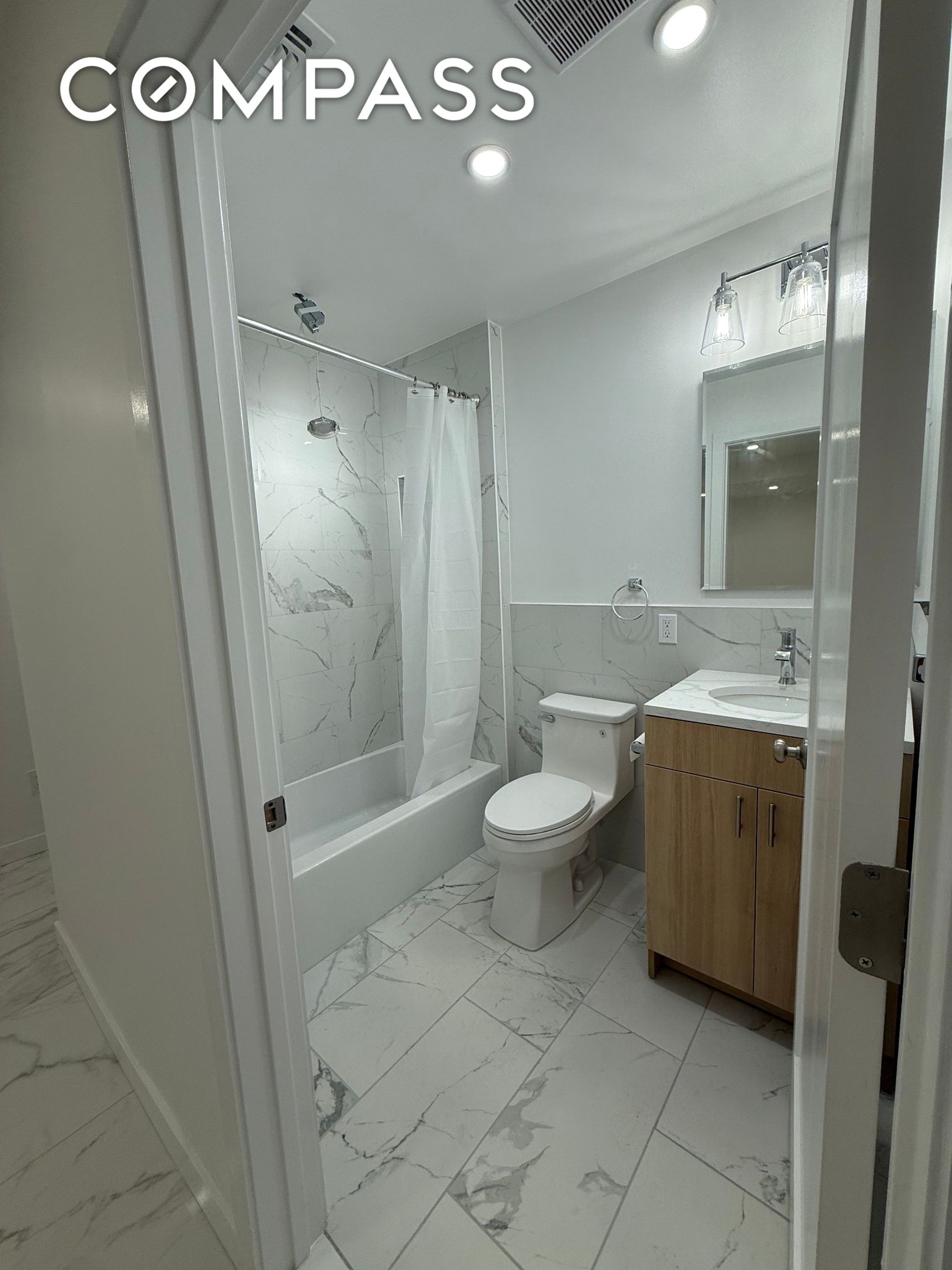 #14 photo, Brooklyn, Columbia Street Waterfront , NY 11231