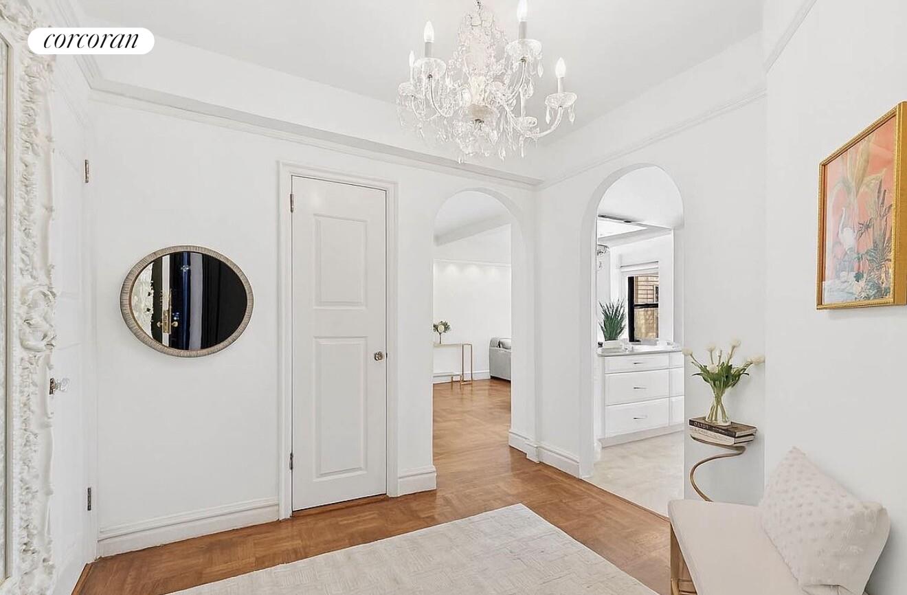 #2 photo, 235 W END Avenue, Lincoln Square , NY 10023